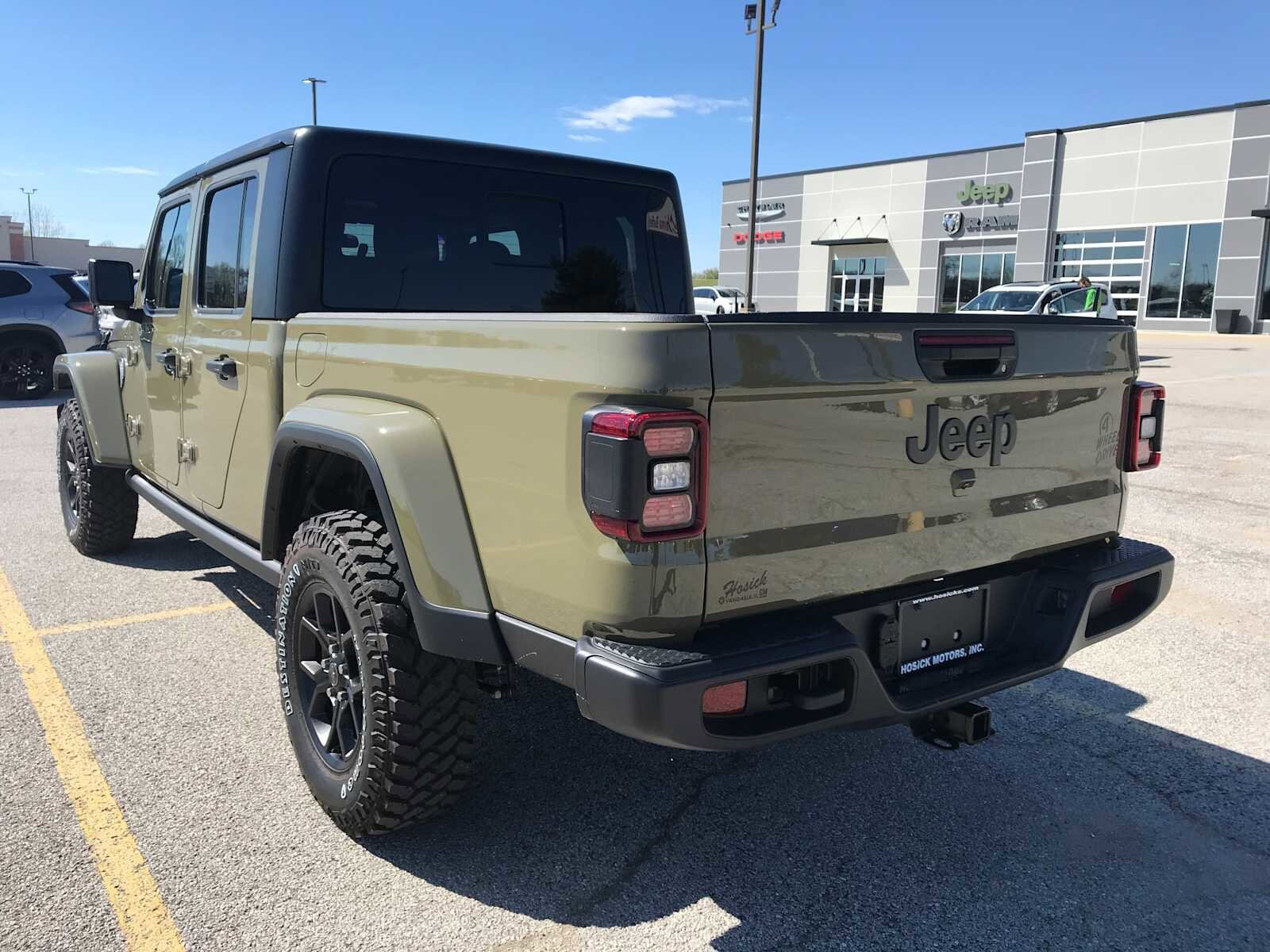 2025 Jeep Gladiator Willys - Photo 6