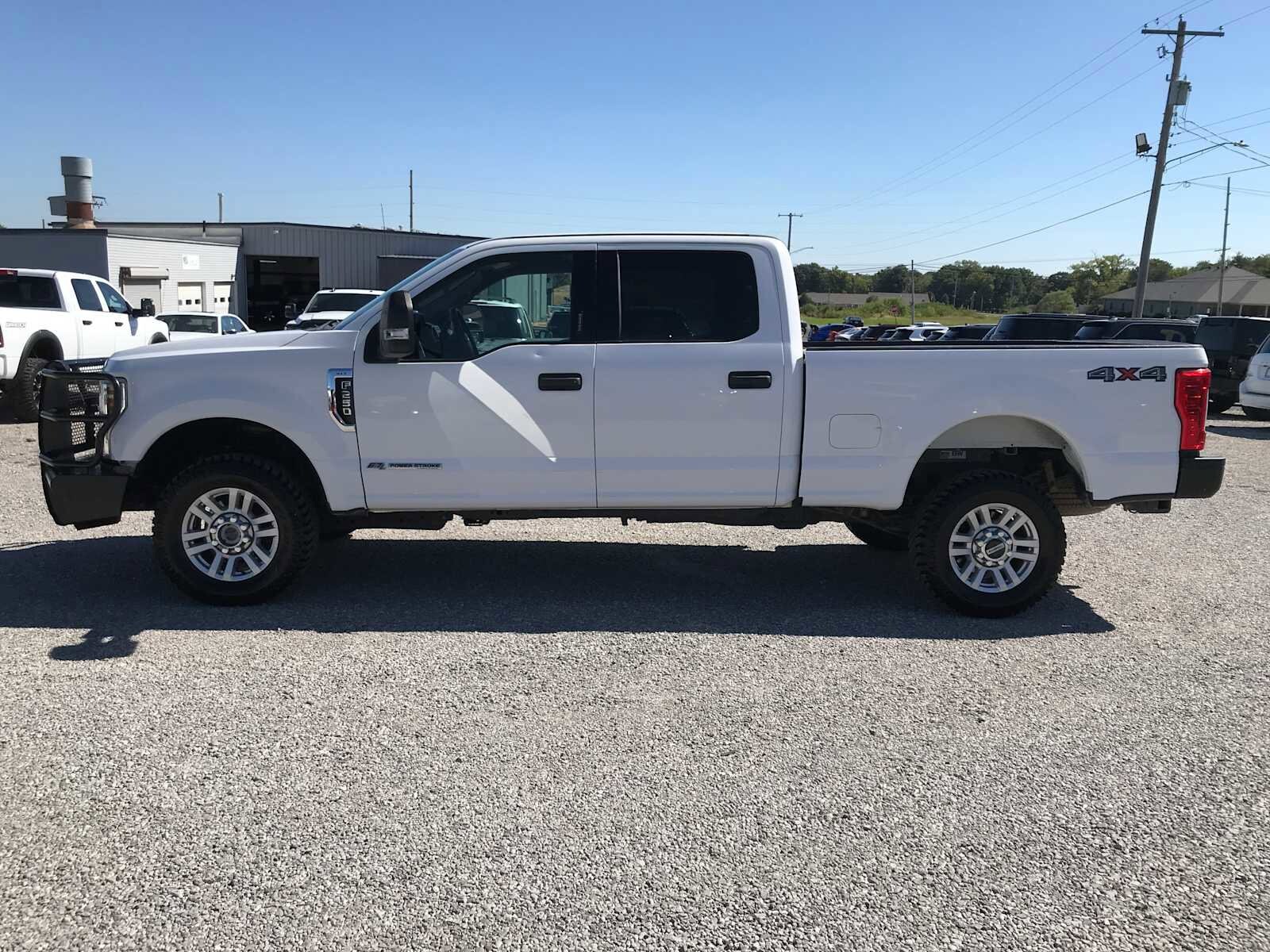 2018 Ford F-250 XLT photo 2