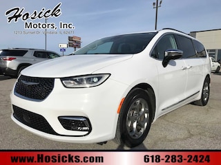2023 Chrysler Pacifica Limited Van Passenger Van
