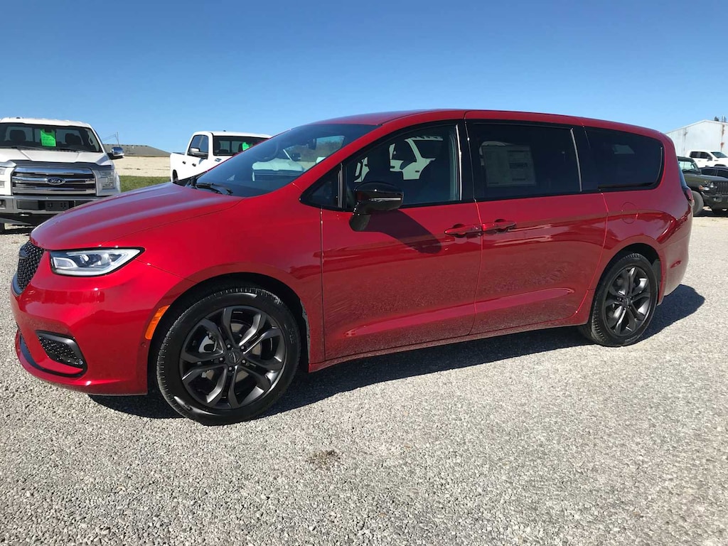 New 2026 Chrysler Pacifica SELECT Passenger Van