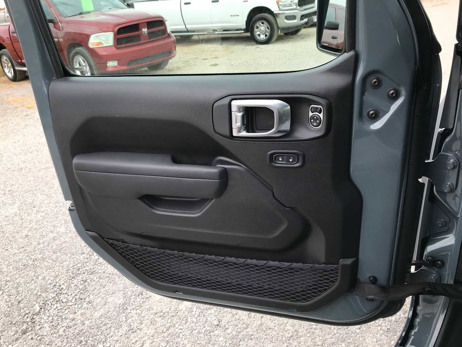 2025 Jeep Gladiator Sport S - Photo 26
