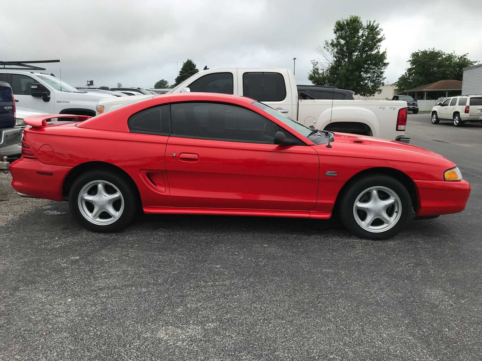 1994 Ford Mustang GT photo 4