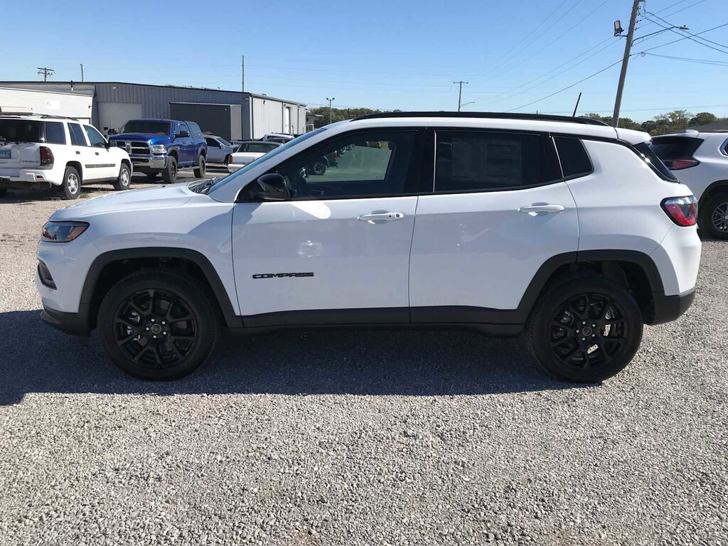 New 2026 Jeep Compass LATITUDE ALTITUDE 4X4 Sport Utility