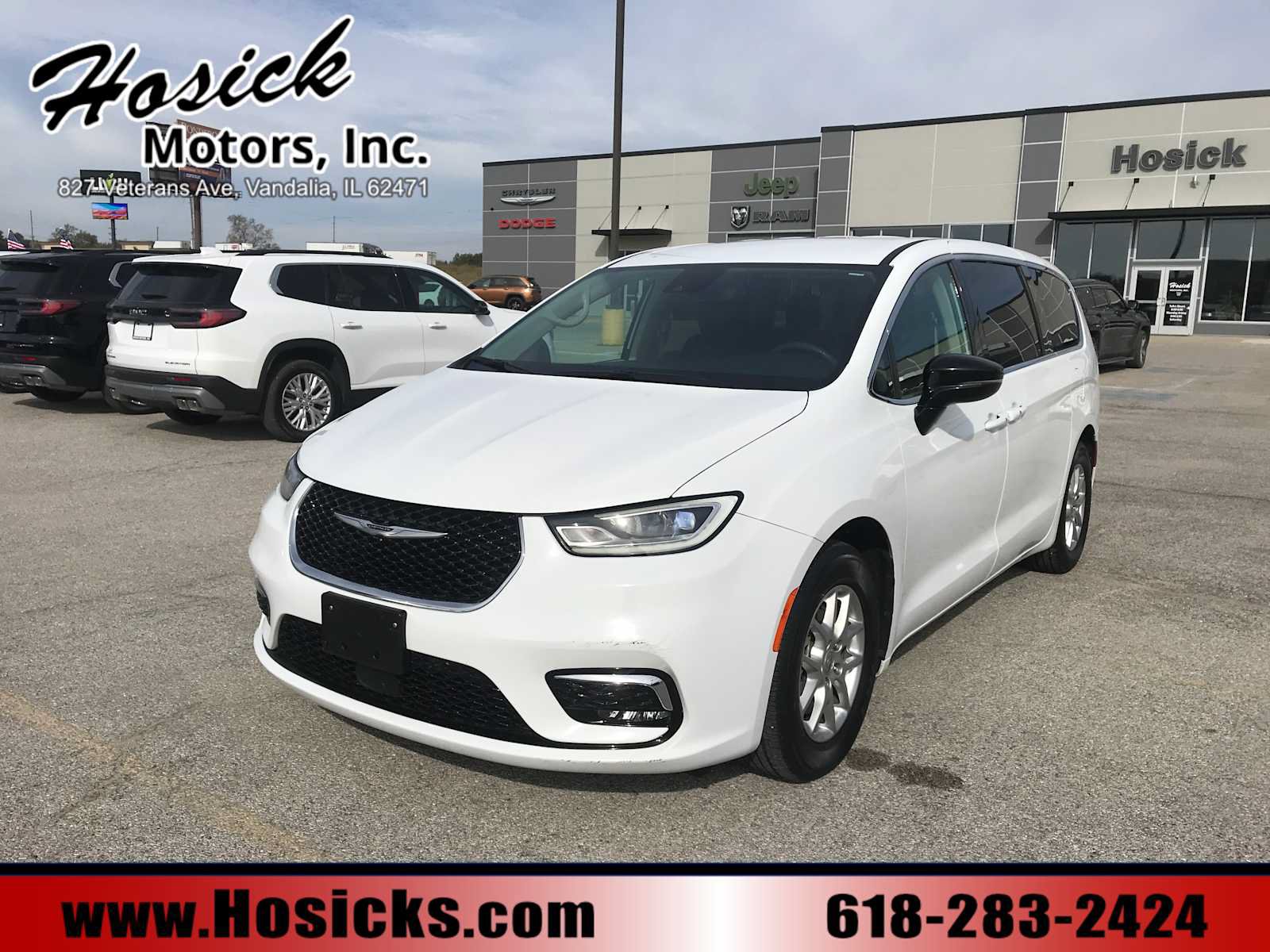 2024 Chrysler Pacifica Touring L Van Passenger Van