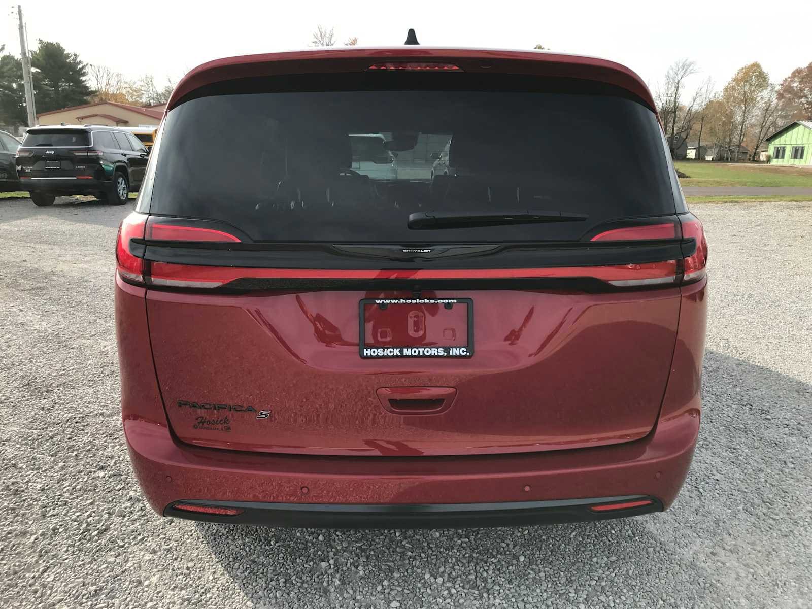 2026 Chrysler Pacifica Select - Photo 5