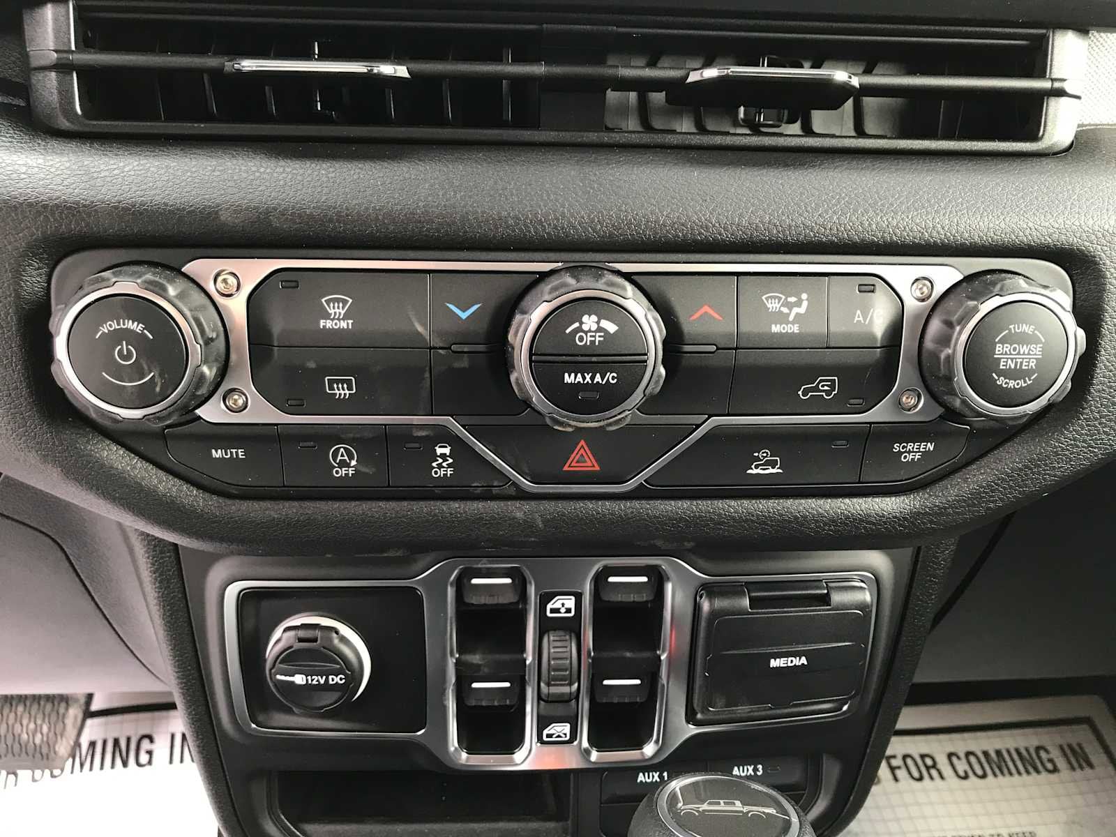 2025 Jeep Gladiator Sport S - Photo 21