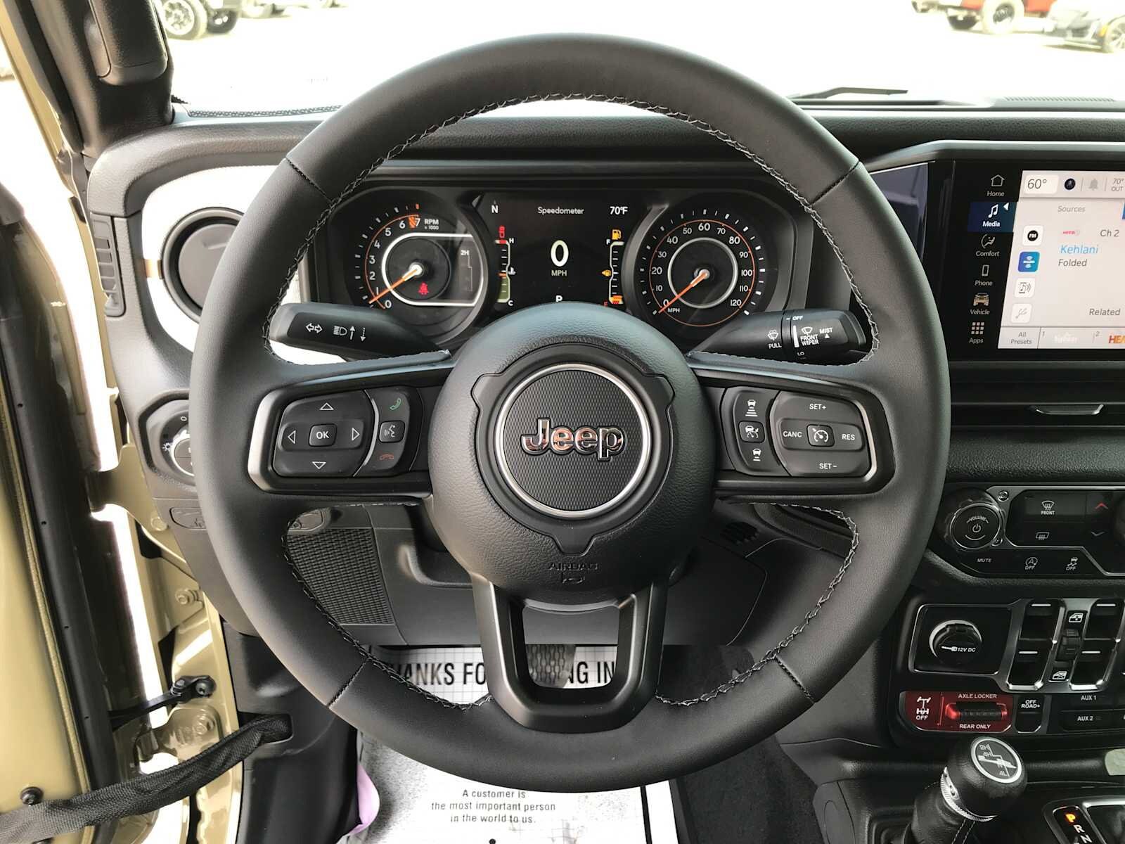 2025 Jeep Gladiator Willys - Photo 24