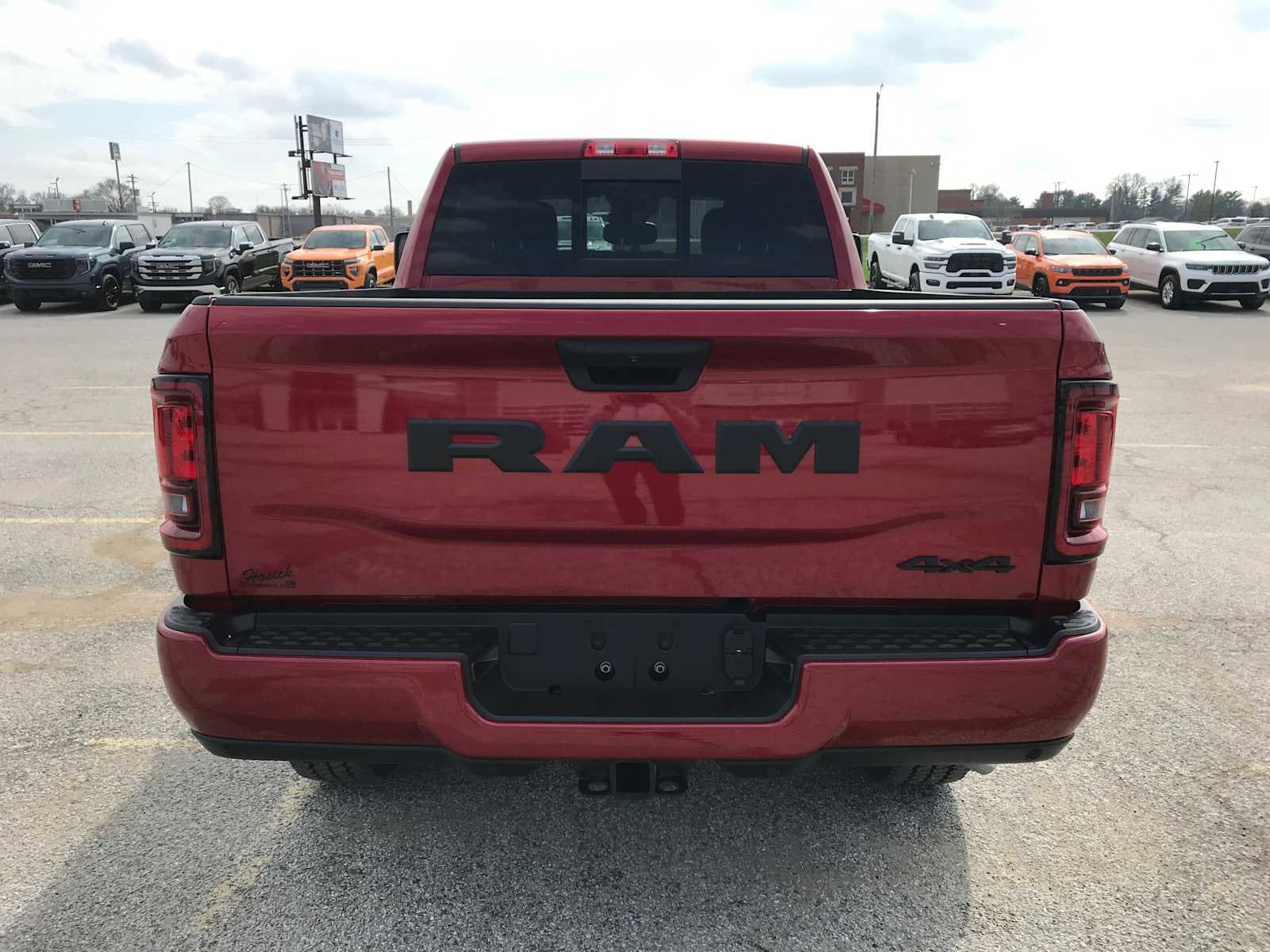 2026 RAM 2500 Tradesman/Black Express - Photo 6