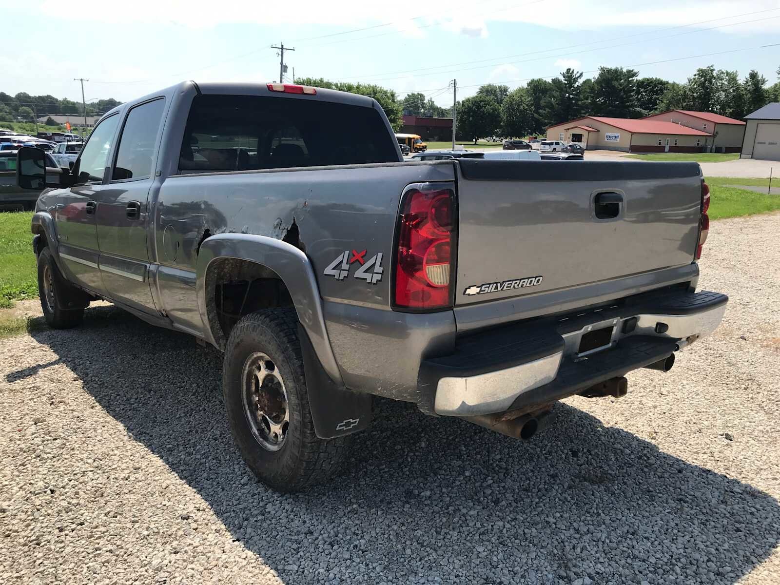2006 Chevrolet Silverado 2500HD photo 2