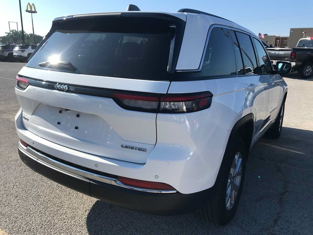 Used 2023 Jeep Grand Cherokee Limited SUV