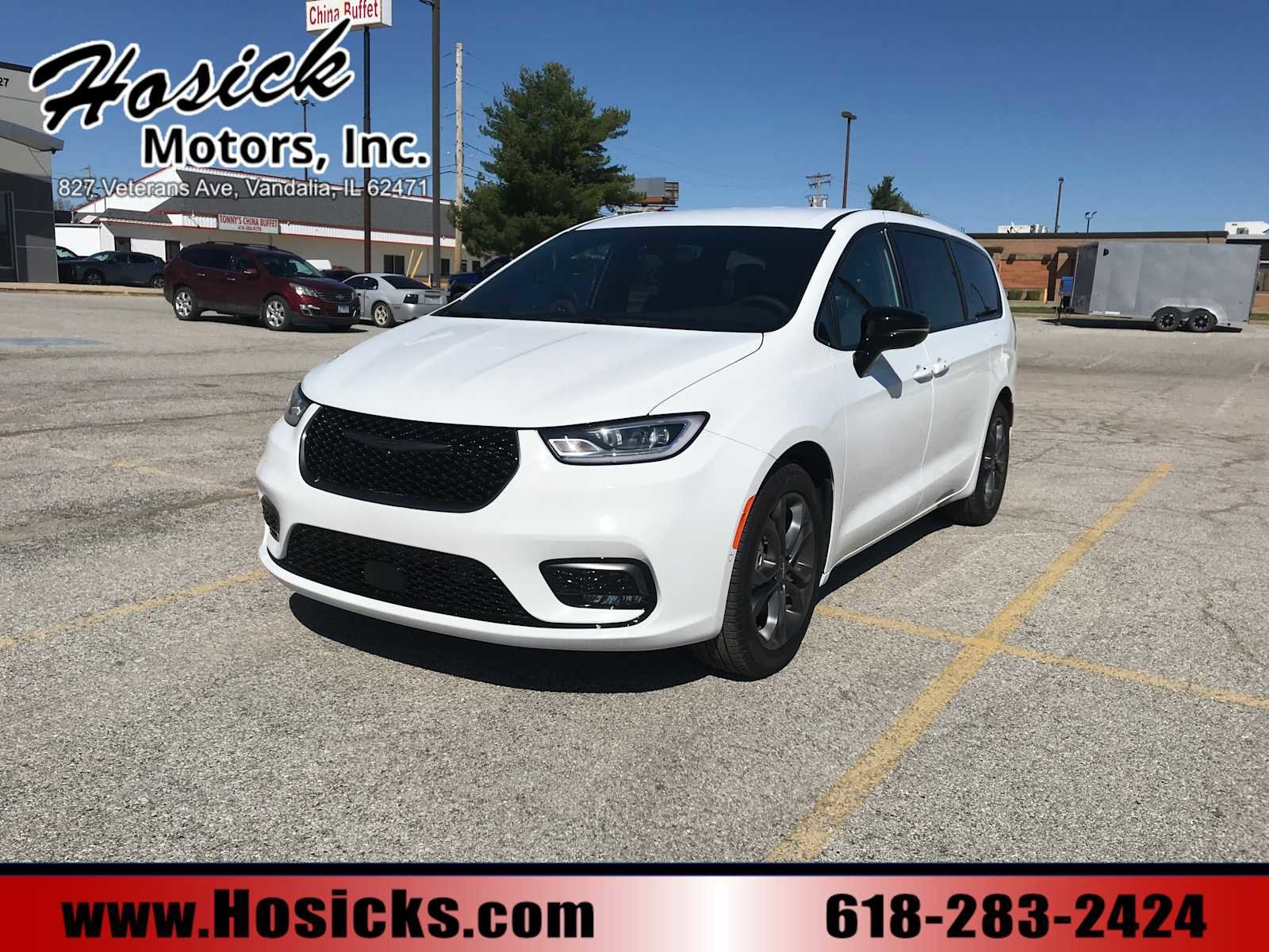 2026 Chrysler Pacifica Select