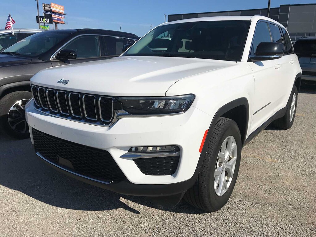 Used 2023 Jeep Grand Cherokee Limited SUV