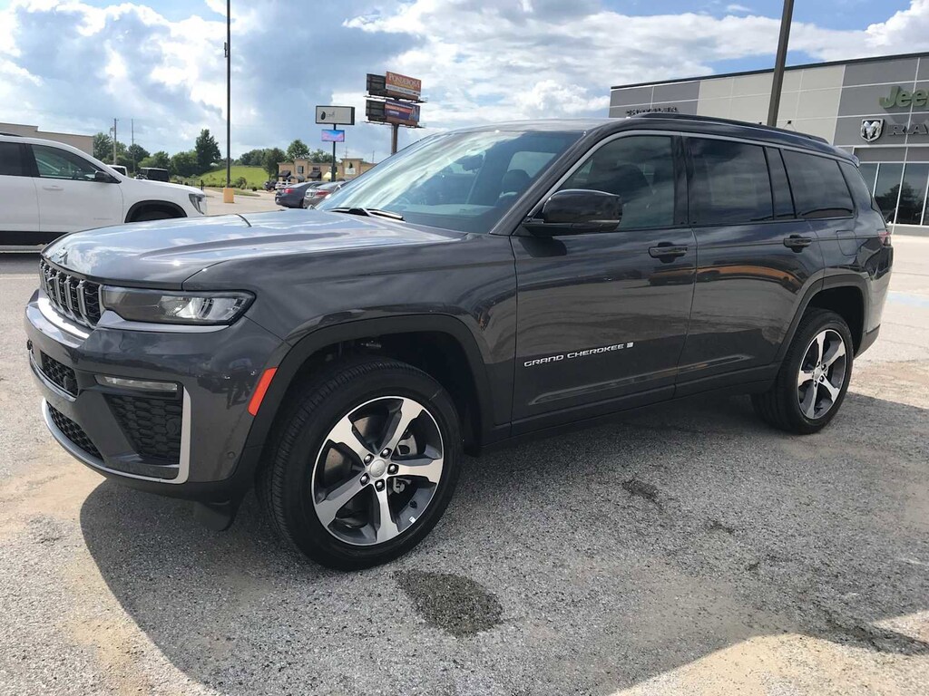 New 2026 Jeep Grand Cherokee L LIMITED 4X4 Sport Utility