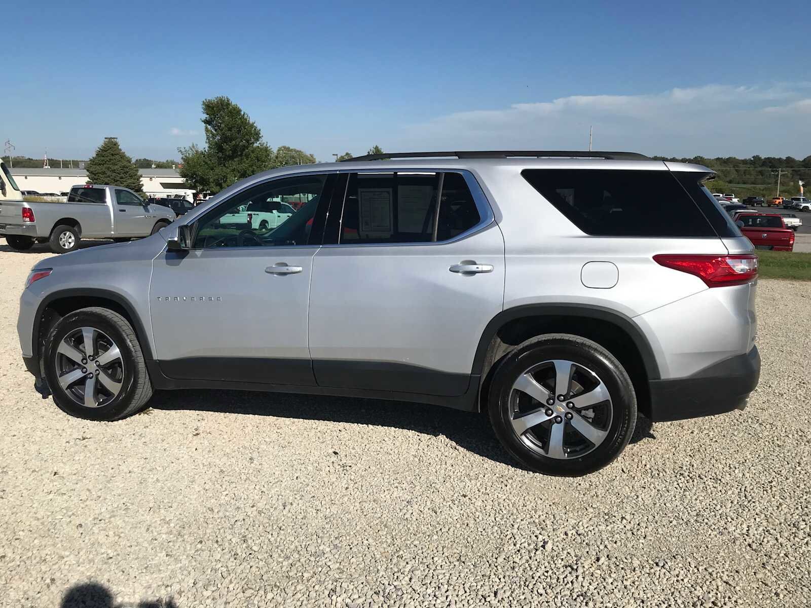 2021 Chevrolet Traverse Leather photo 4