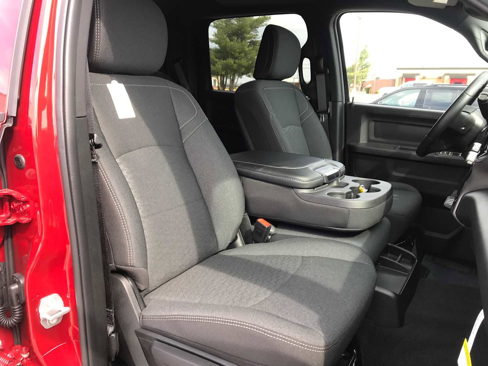 2026 RAM 2500 Tradesman/Black Express - Photo 31