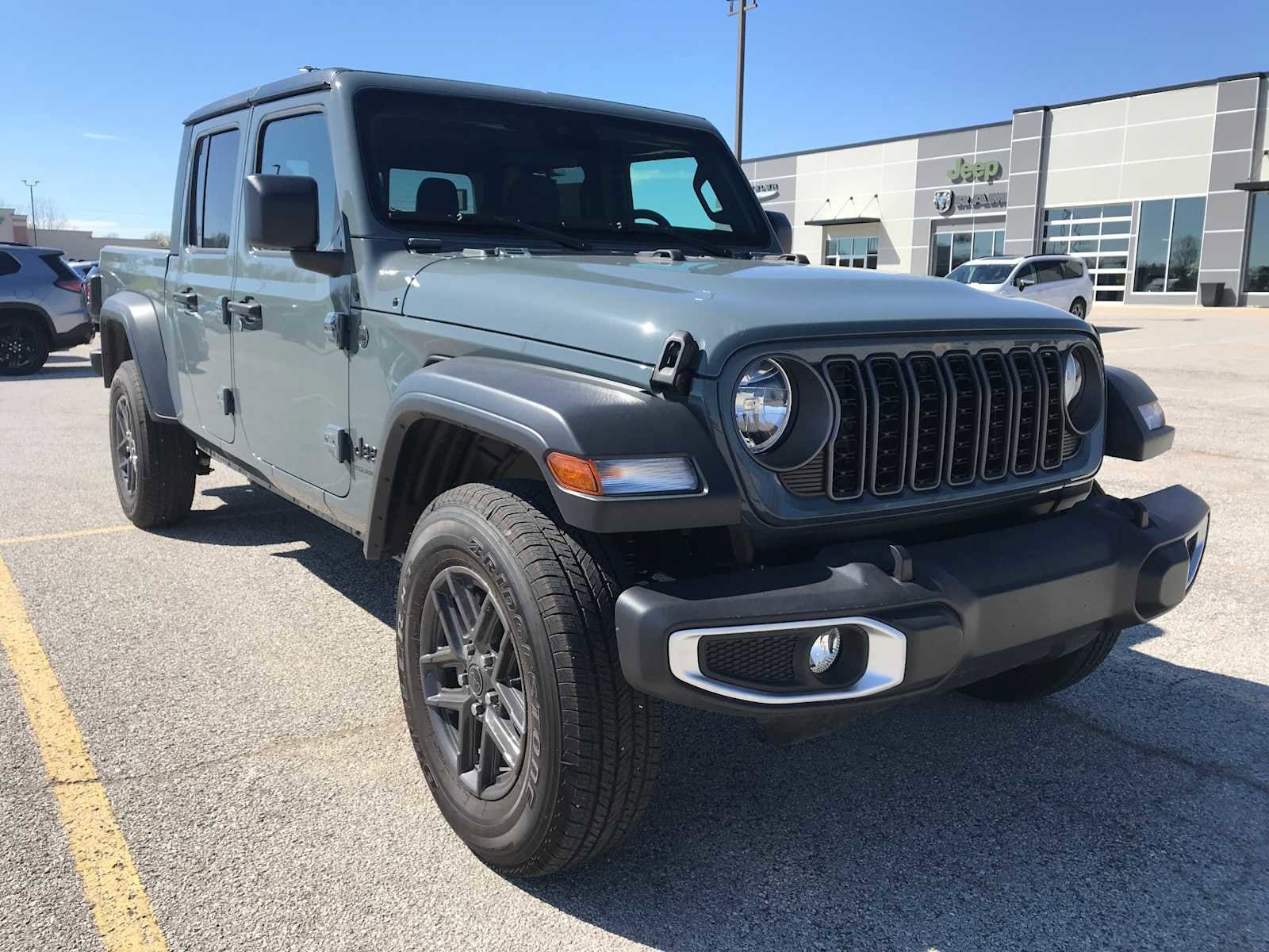 2025 Jeep Gladiator Sport S - Photo 12