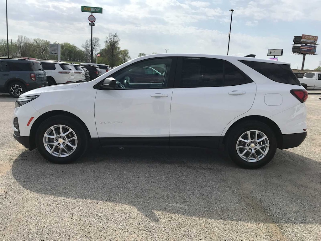 Used 2024 Chevrolet Equinox LS SUV
