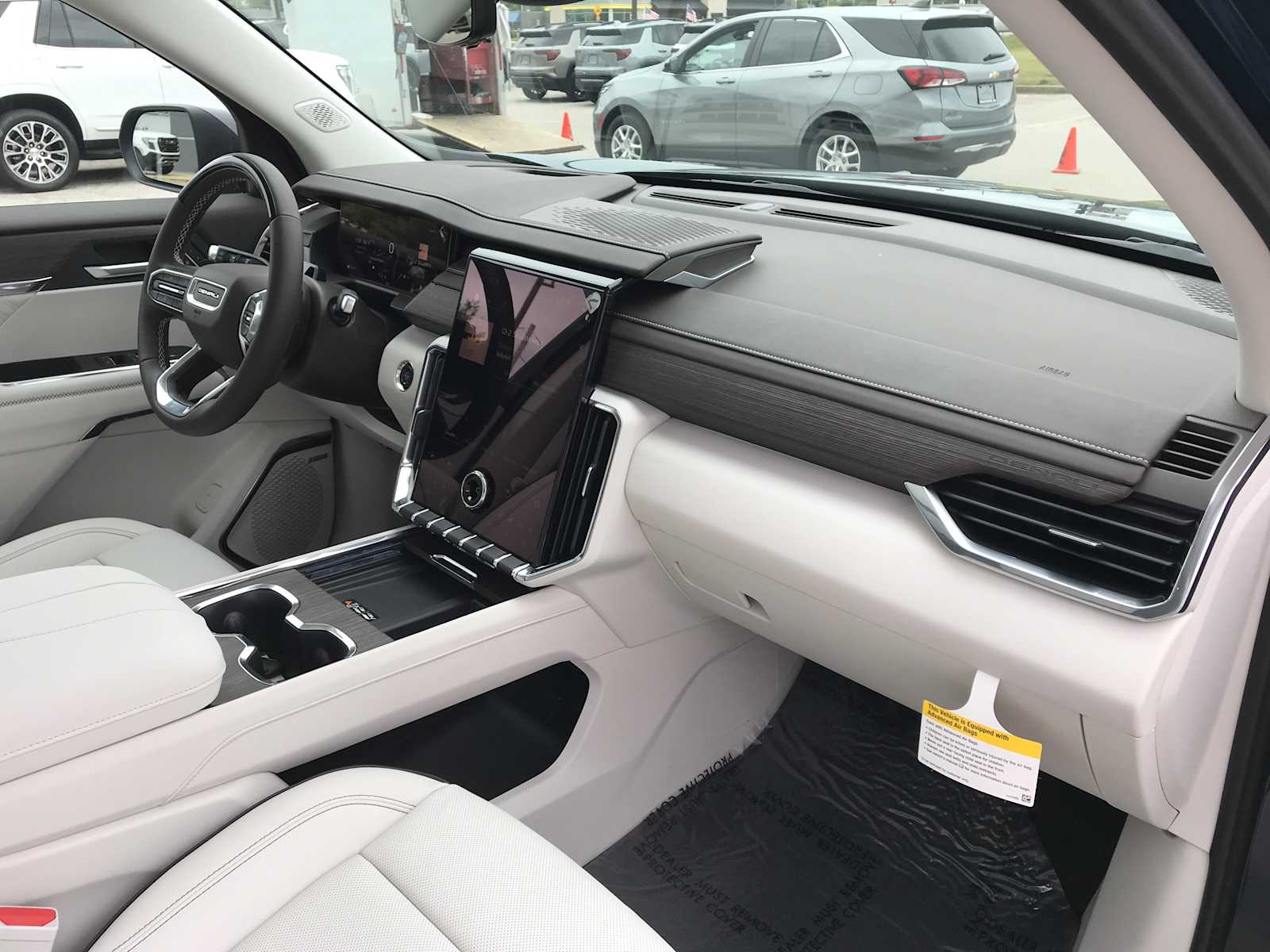 2027 GMC Acadia Denali - Photo 34