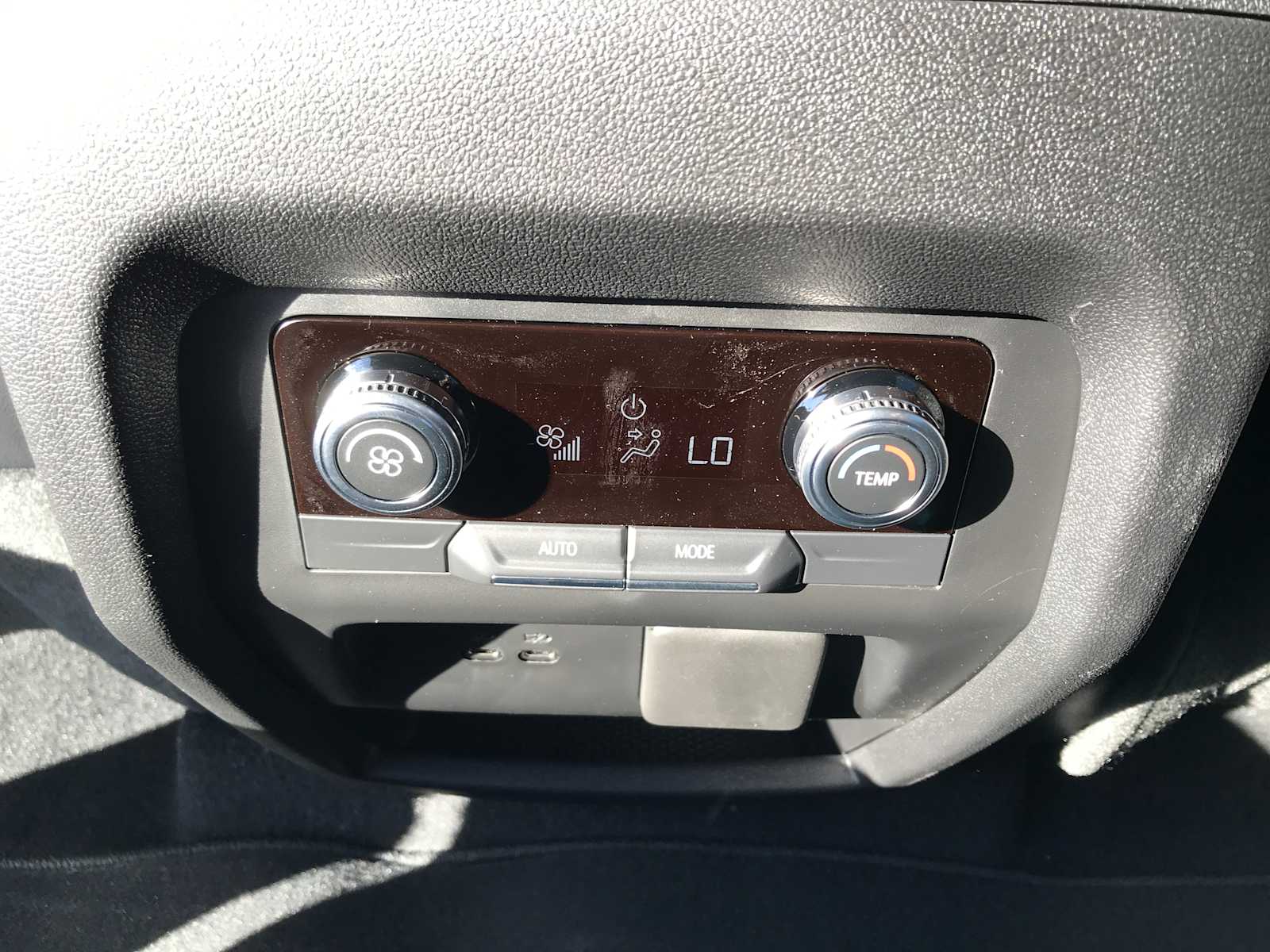 2026 GMC Acadia Elevation - Photo 32