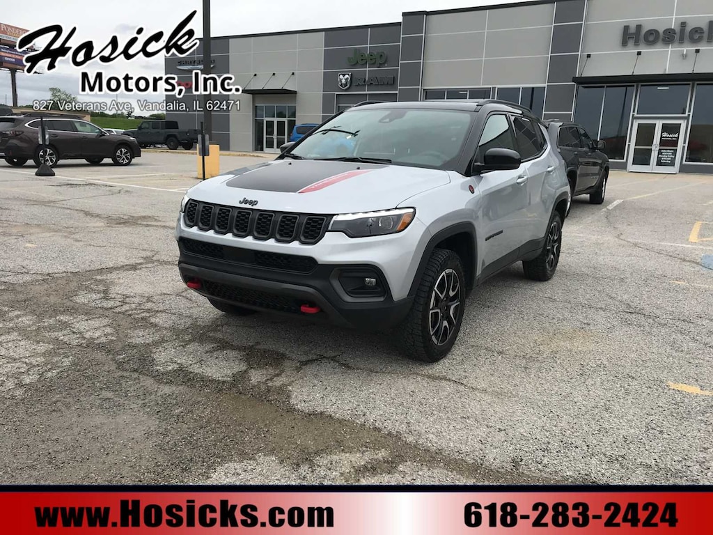 Used 2025 Jeep Compass Trailhawk