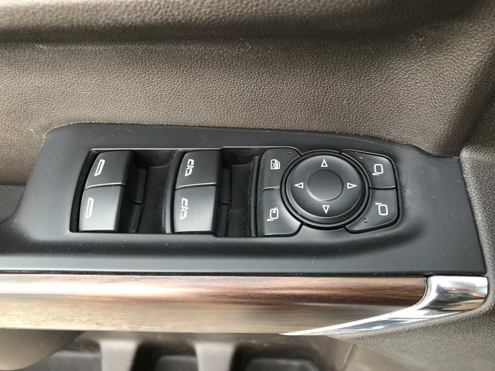 2021 GMC Sierra 1500 SLT - Photo 28
