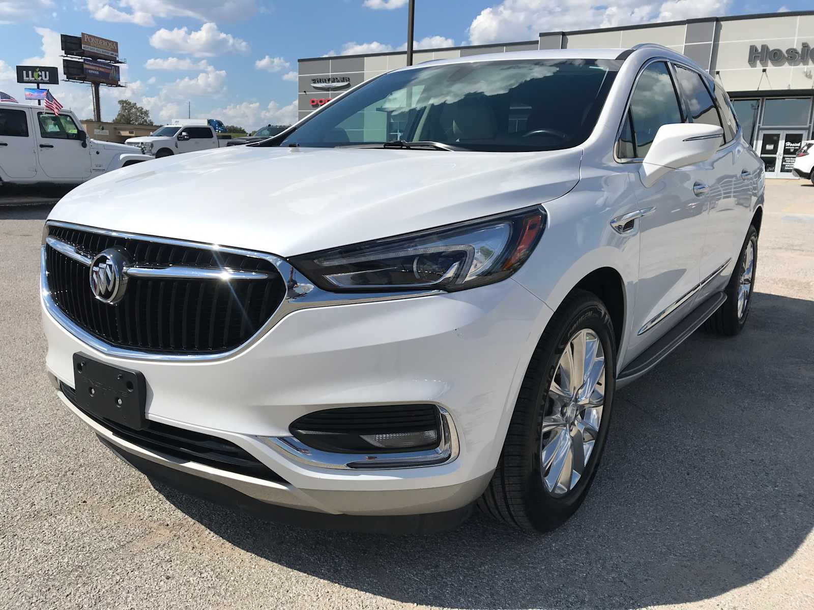 Used 2019 Buick Enclave Essence with VIN 5GAERBKW5KJ214957 for sale in Vandalia, IL