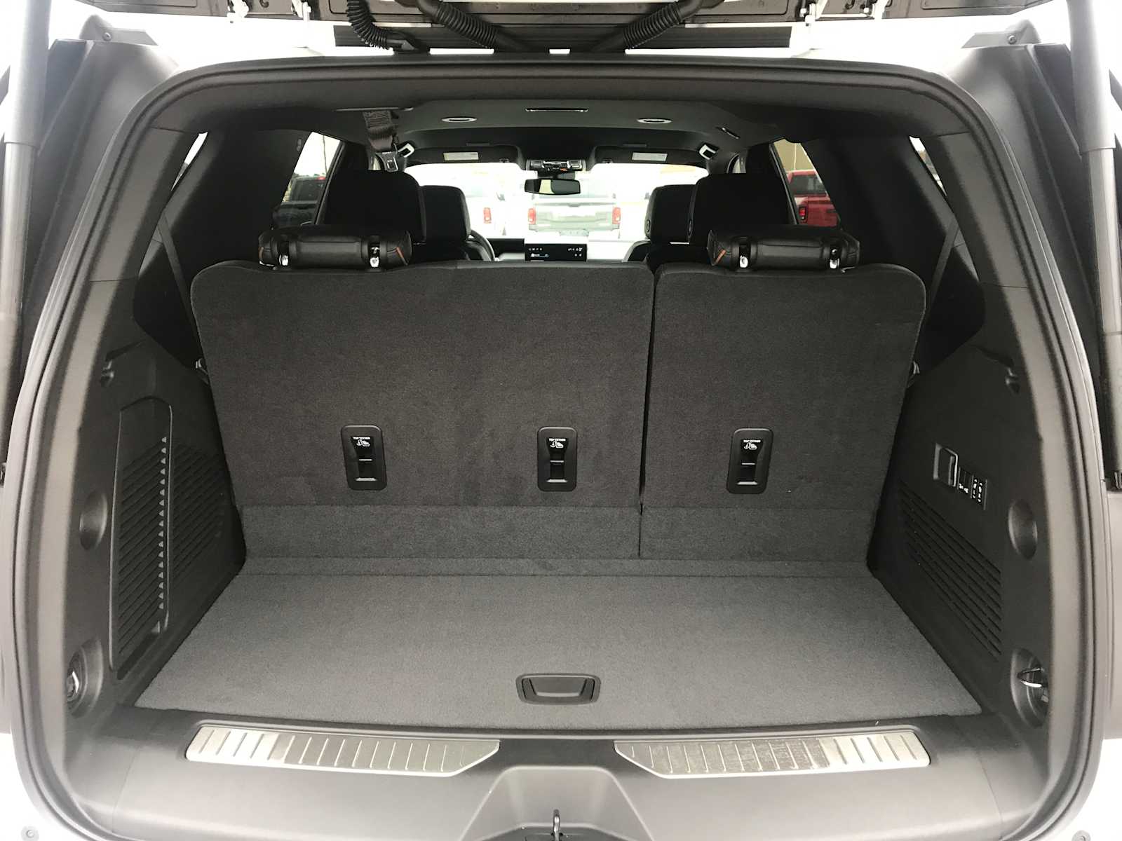 2026 GMC Yukon AT4 - Photo 30