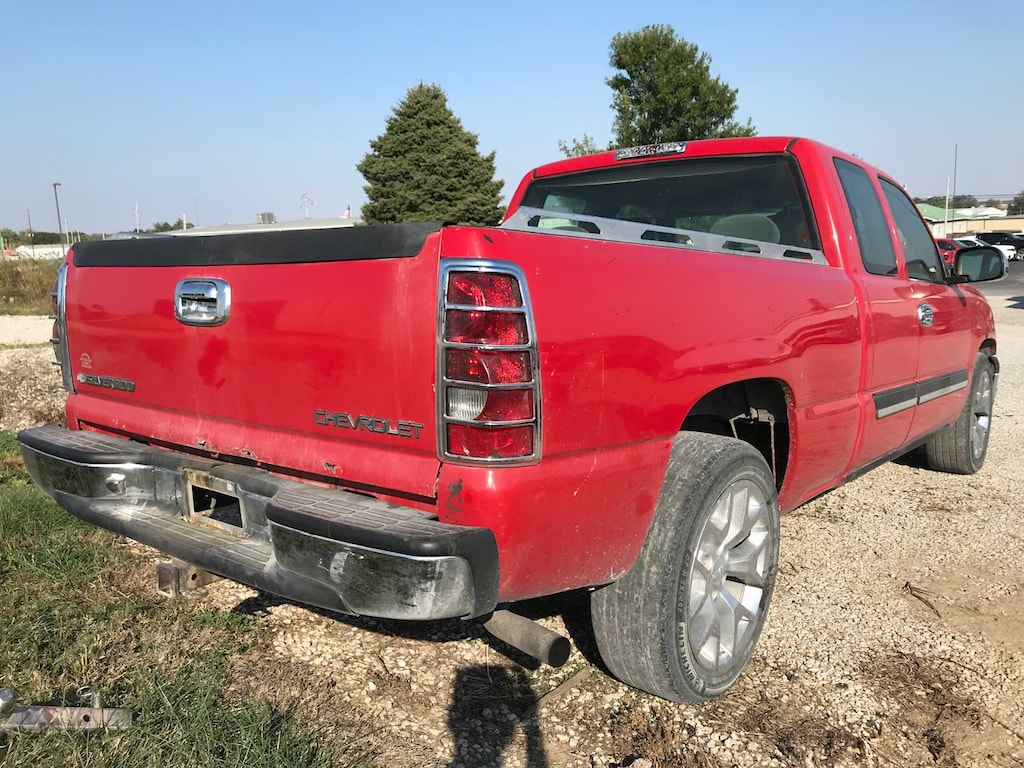 Used 2005 Chevrolet Silverado 1500 LS Truck