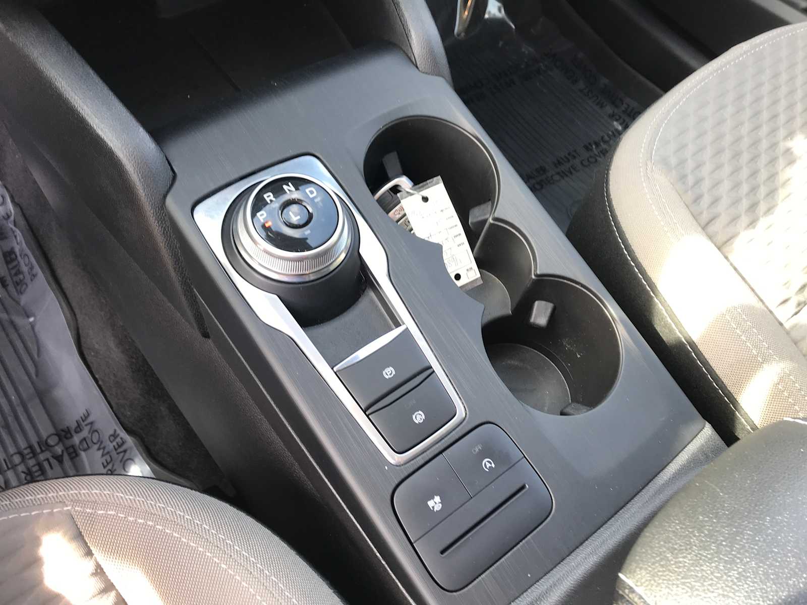2022 Ford Escape SE - Photo 22
