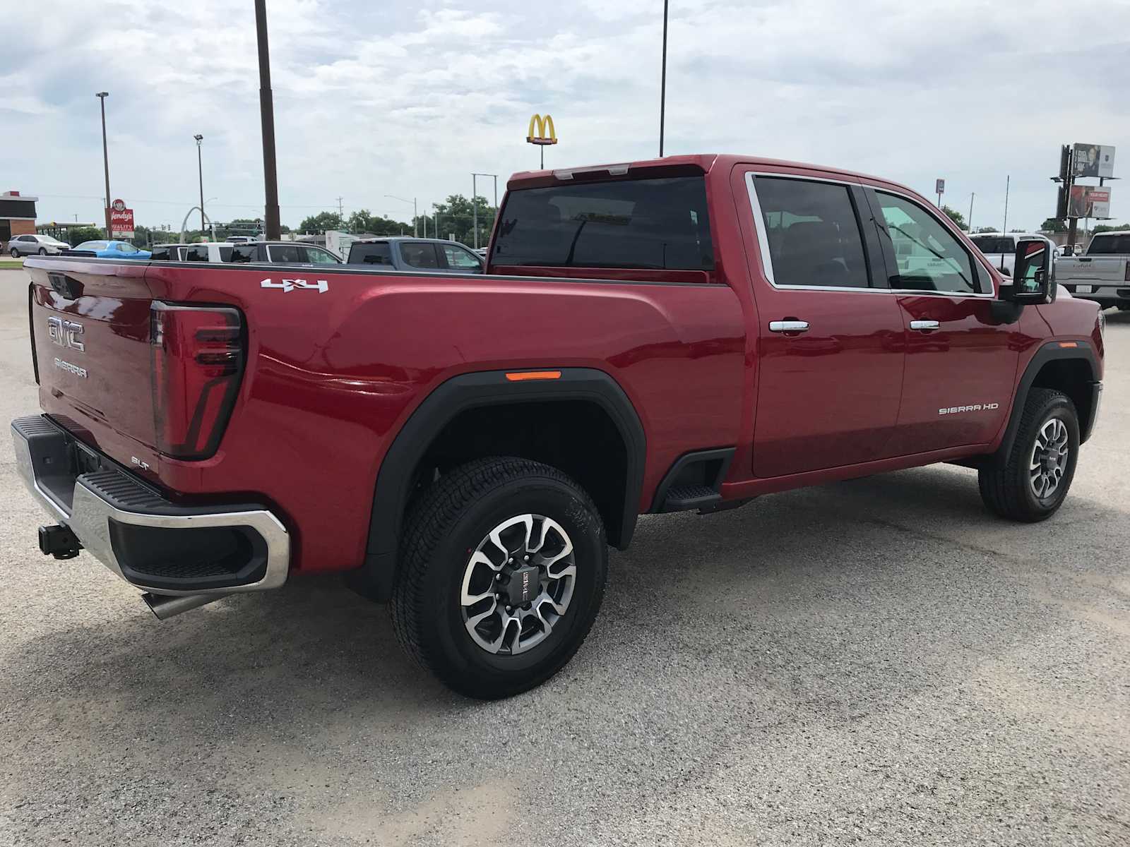 2026 GMC Sierra 2500HD SLT - Photo 9