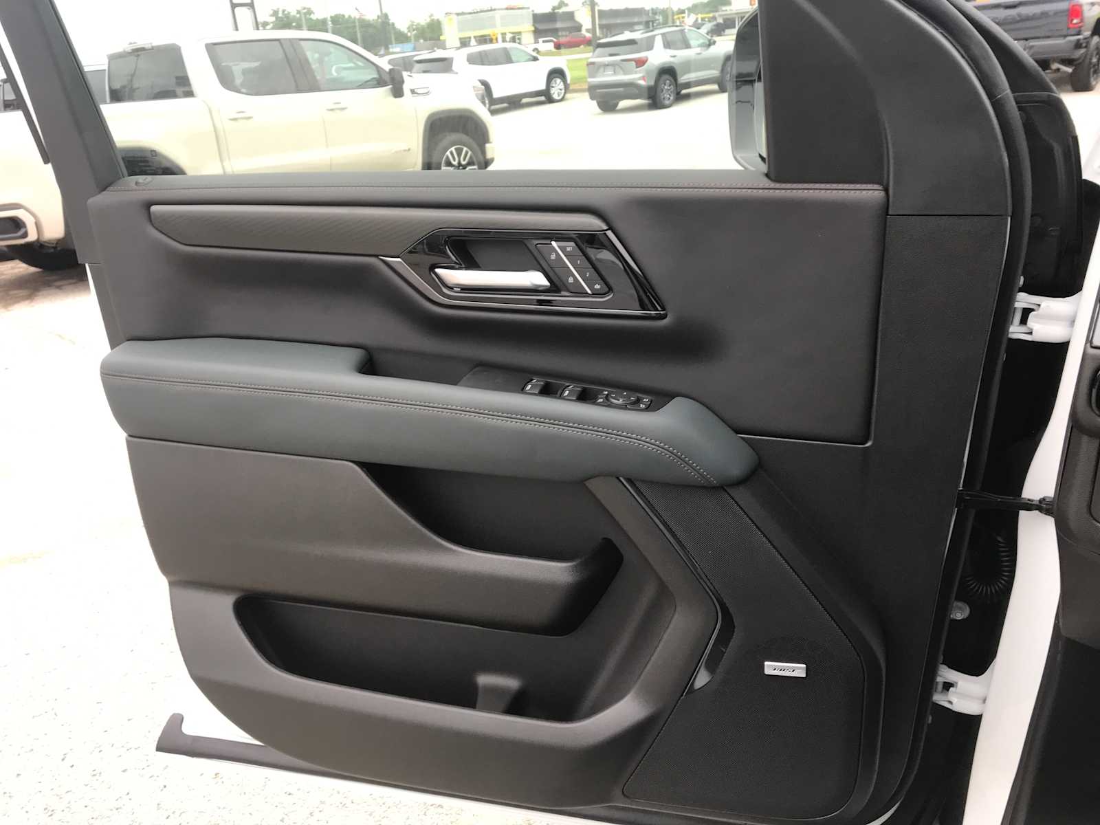 2026 GMC Yukon AT4 - Photo 22