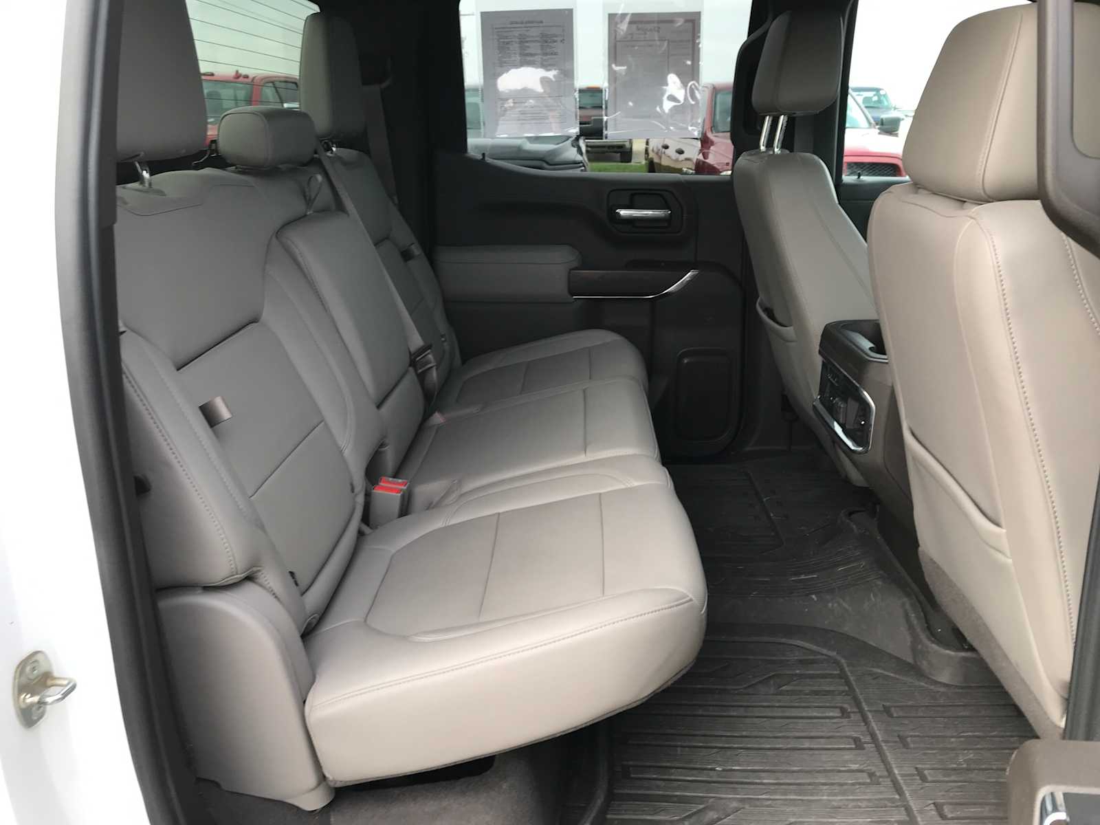 2021 GMC Sierra 1500 SLT - Photo 33