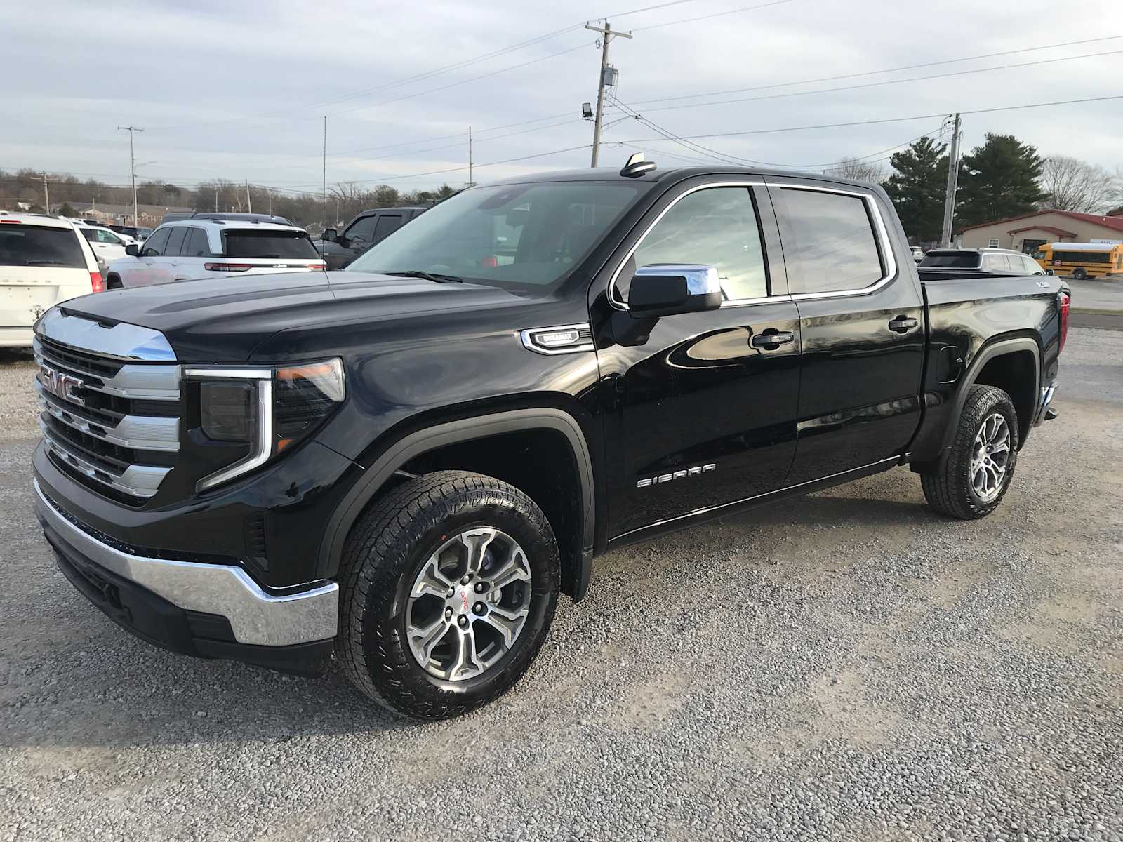 2026 GMC Sierra 1500 SLE - Photo 2
