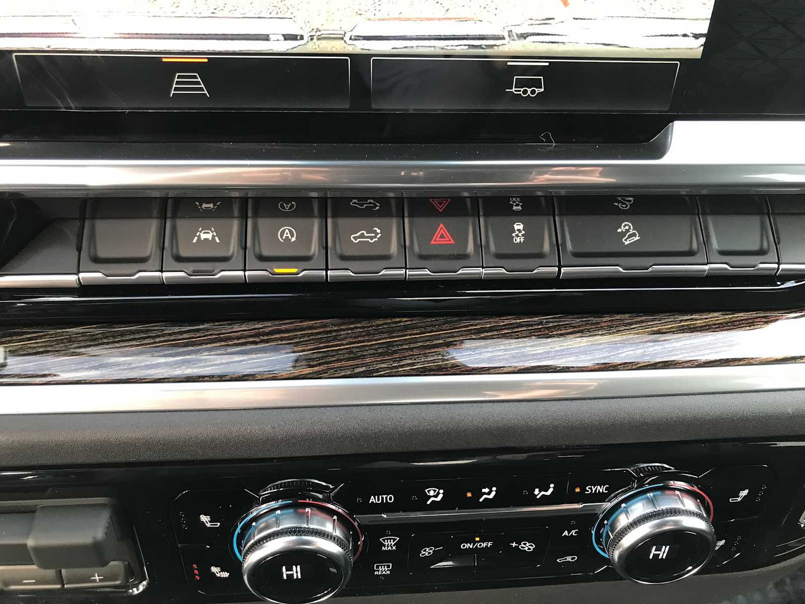 2026 GMC Sierra 1500 SLE - Photo 21