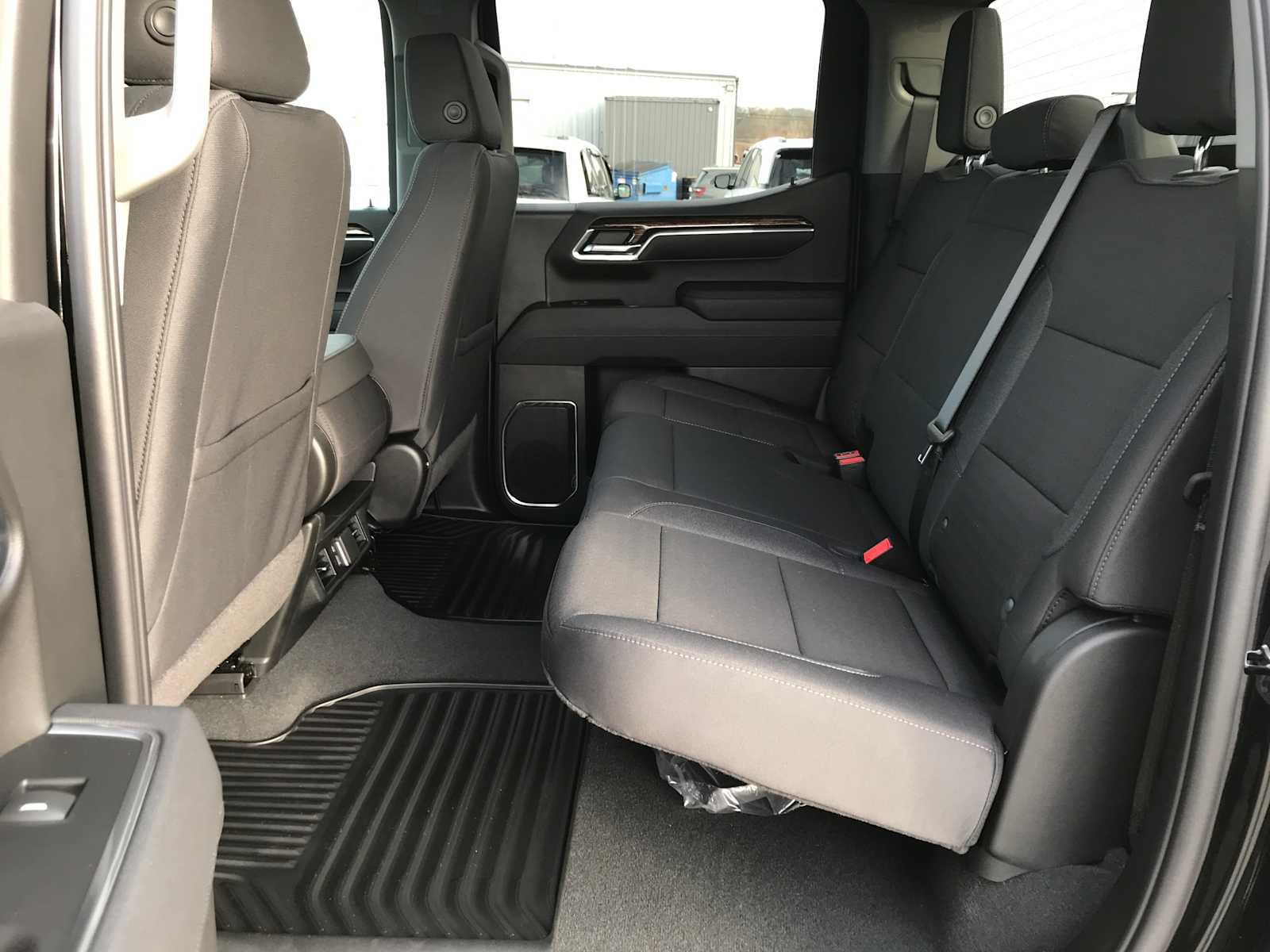 2026 GMC Sierra 1500 SLE - Photo 29