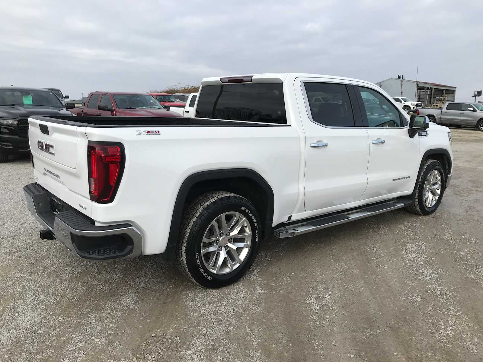 2021 GMC Sierra 1500 SLT - Photo 8