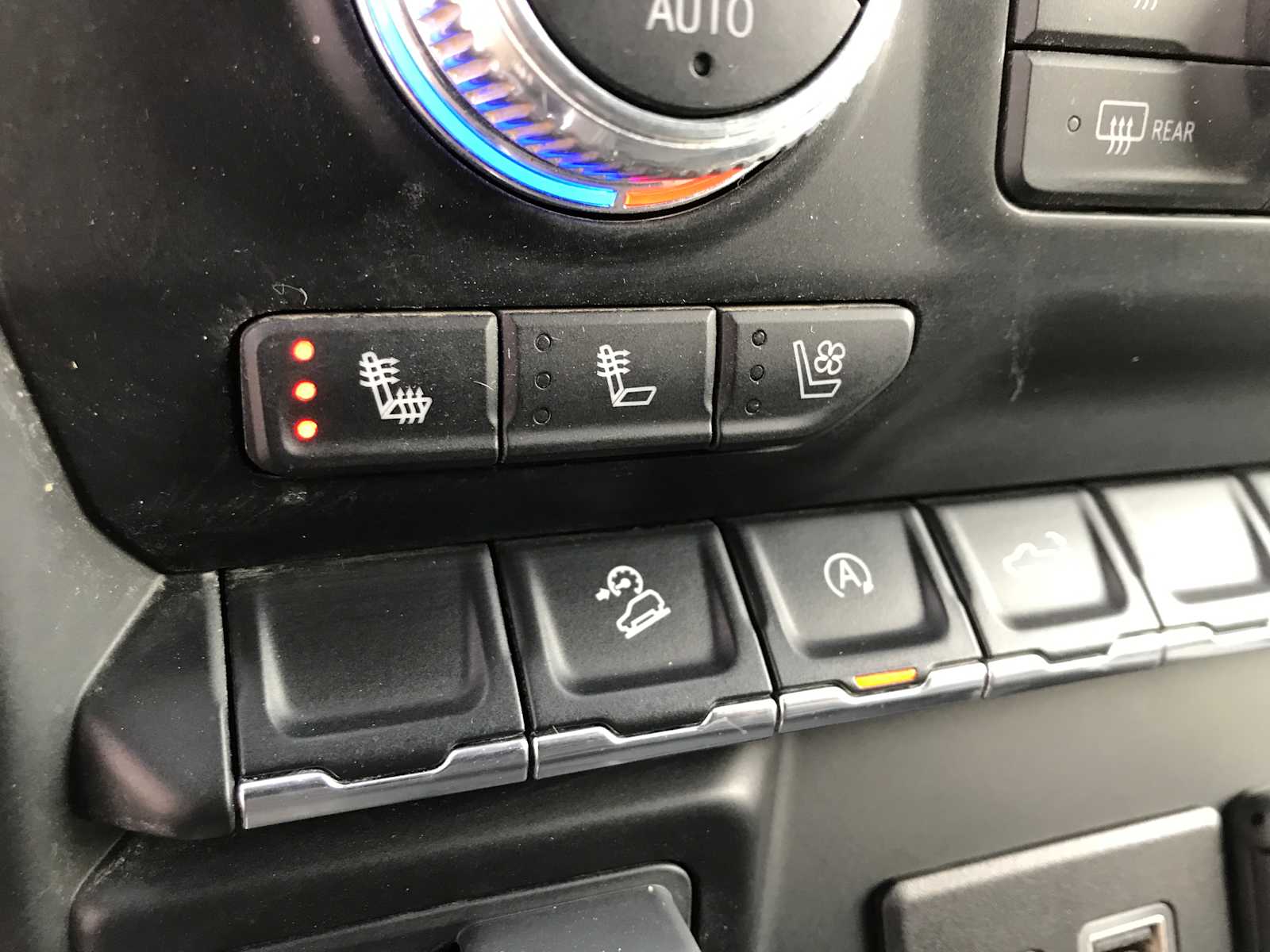 2021 GMC Sierra 1500 SLT - Photo 22
