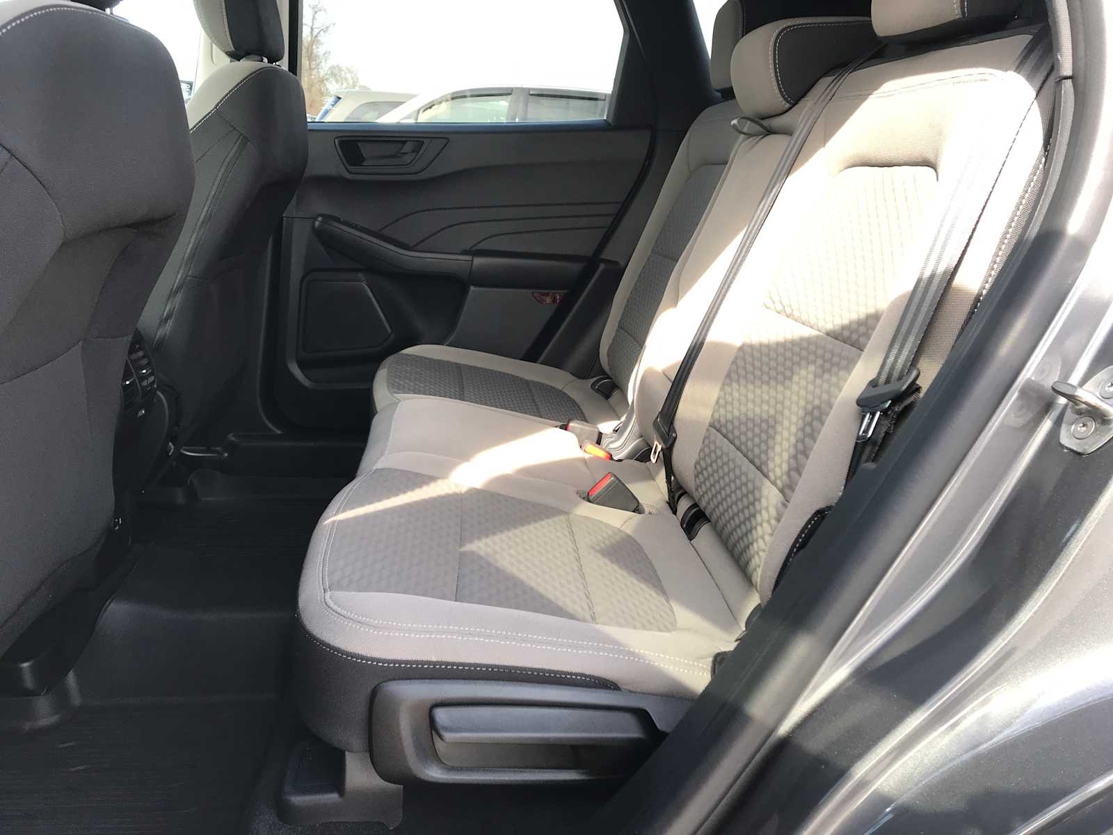 2022 Ford Escape SE - Photo 27