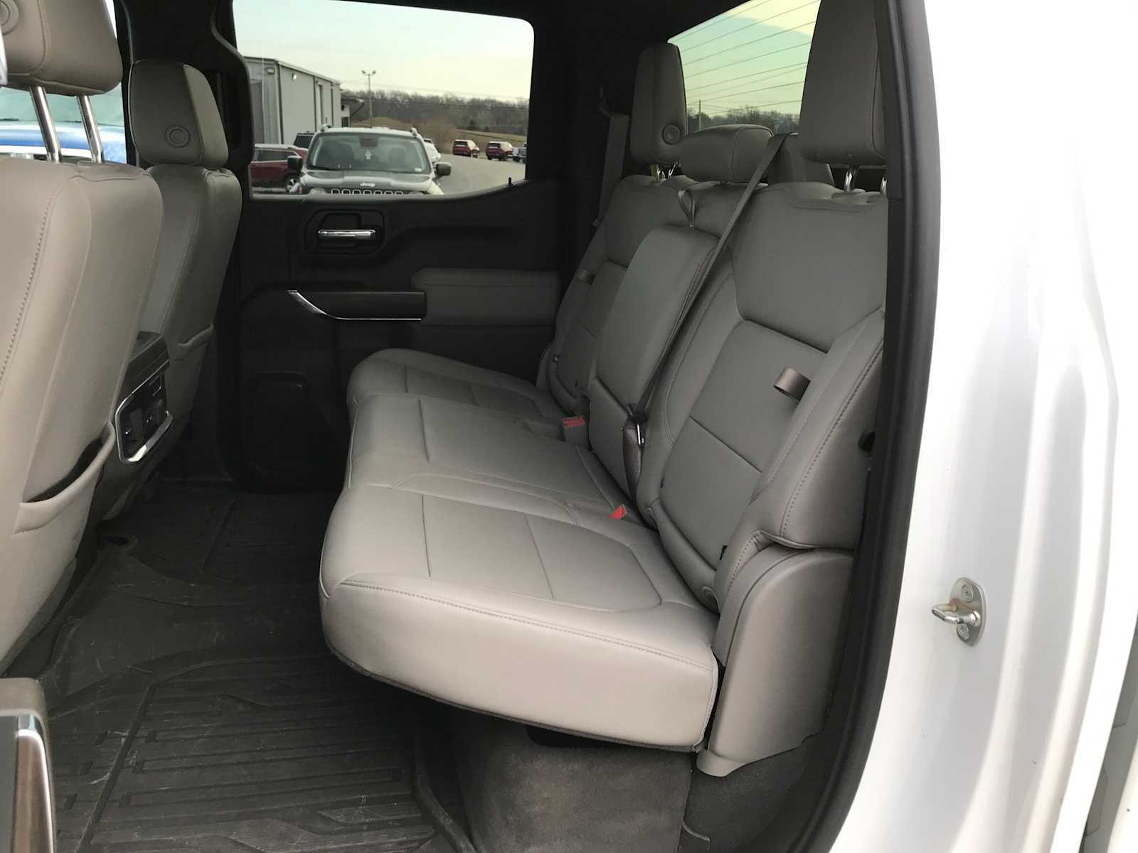 2021 GMC Sierra 1500 SLT - Photo 29