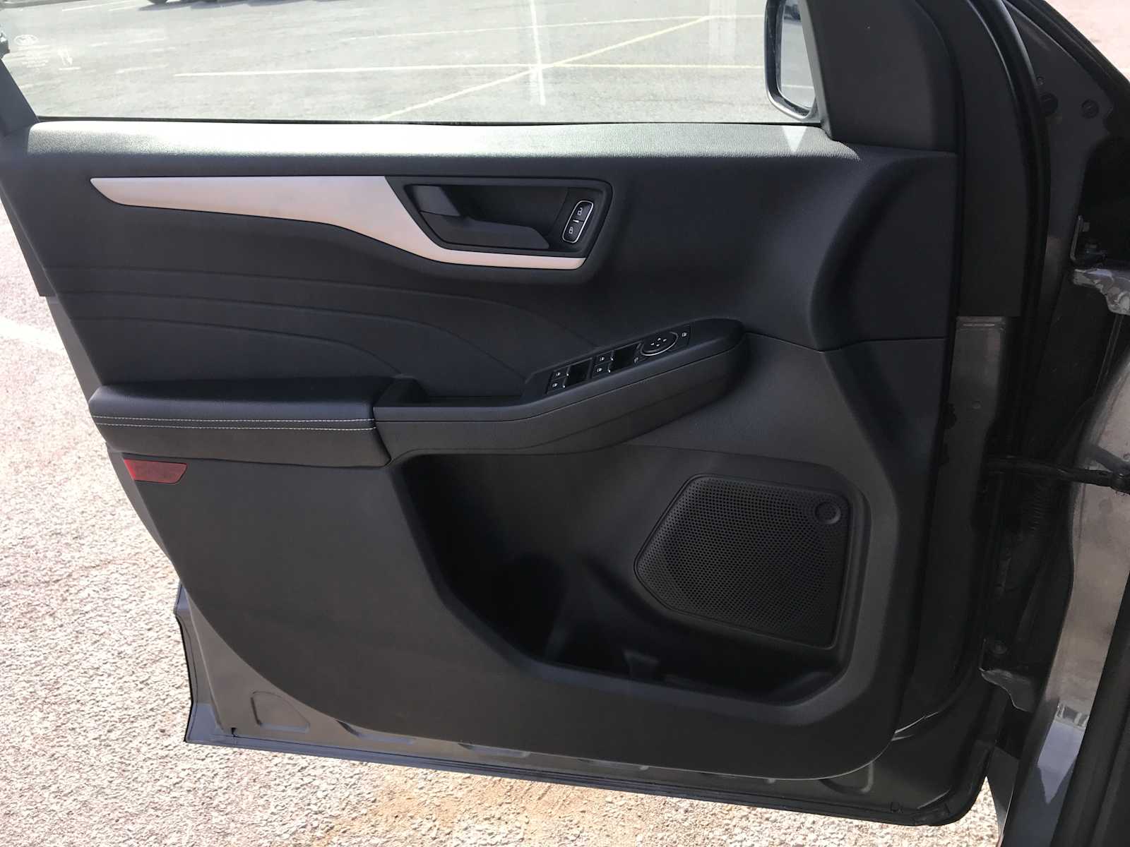 2022 Ford Escape SE - Photo 26