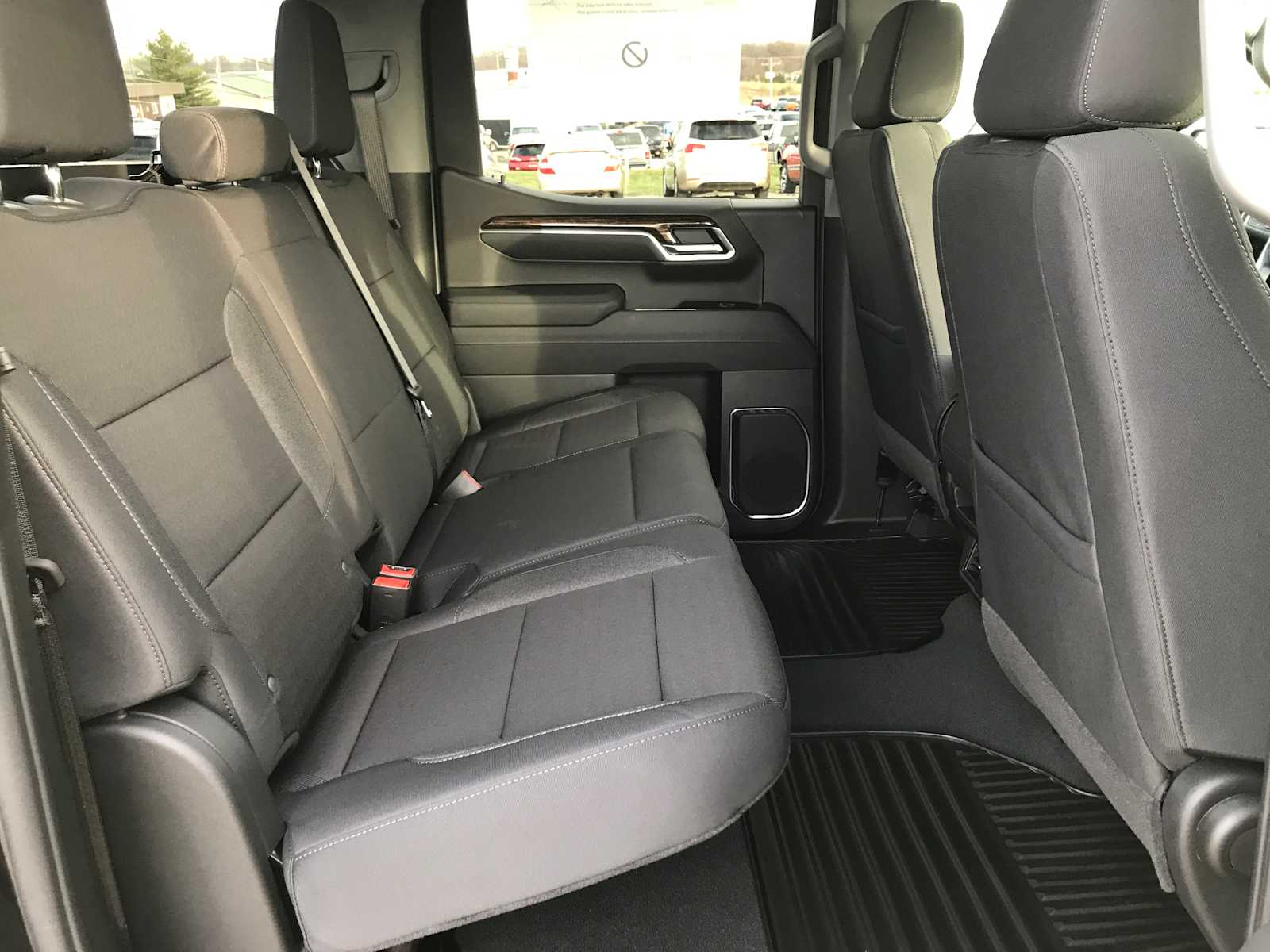 2026 GMC Sierra 1500 SLE - Photo 33