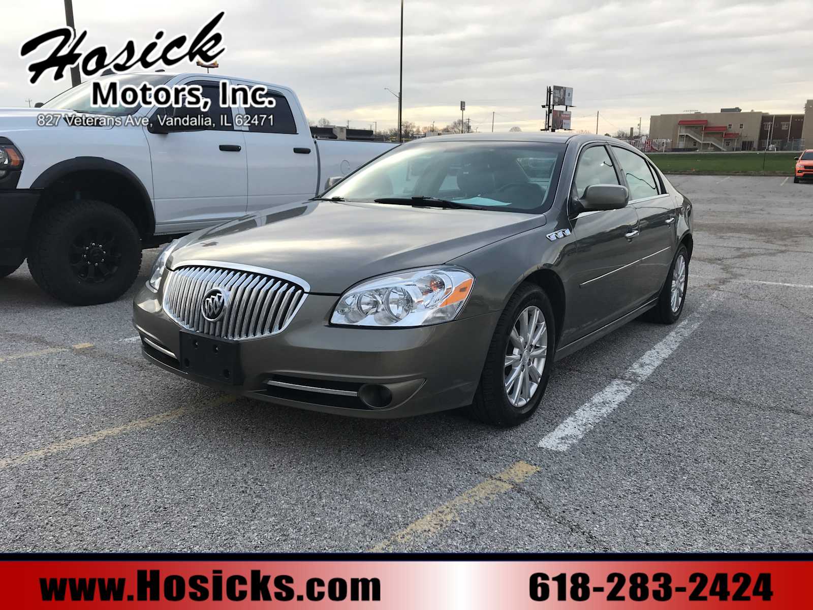 2010 Buick Lucerne CXL's photo