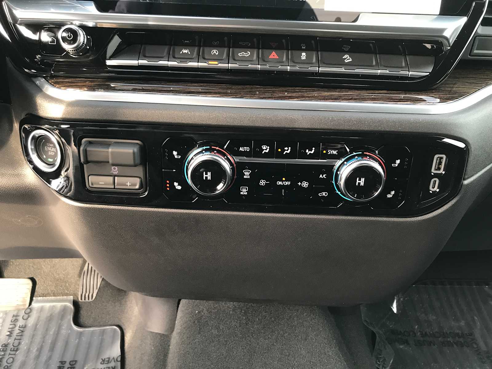2026 GMC Sierra 1500 SLE - Photo 22