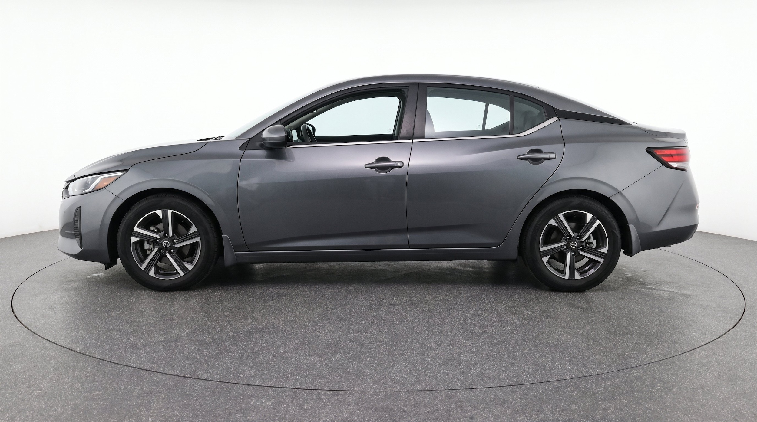 Thumbnail: 2025 Nissan Sentra - 5