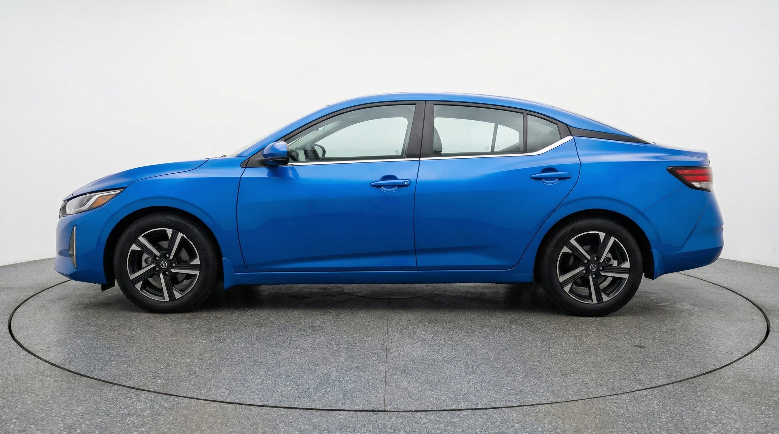 Thumbnail: 2025 Nissan Sentra - 4