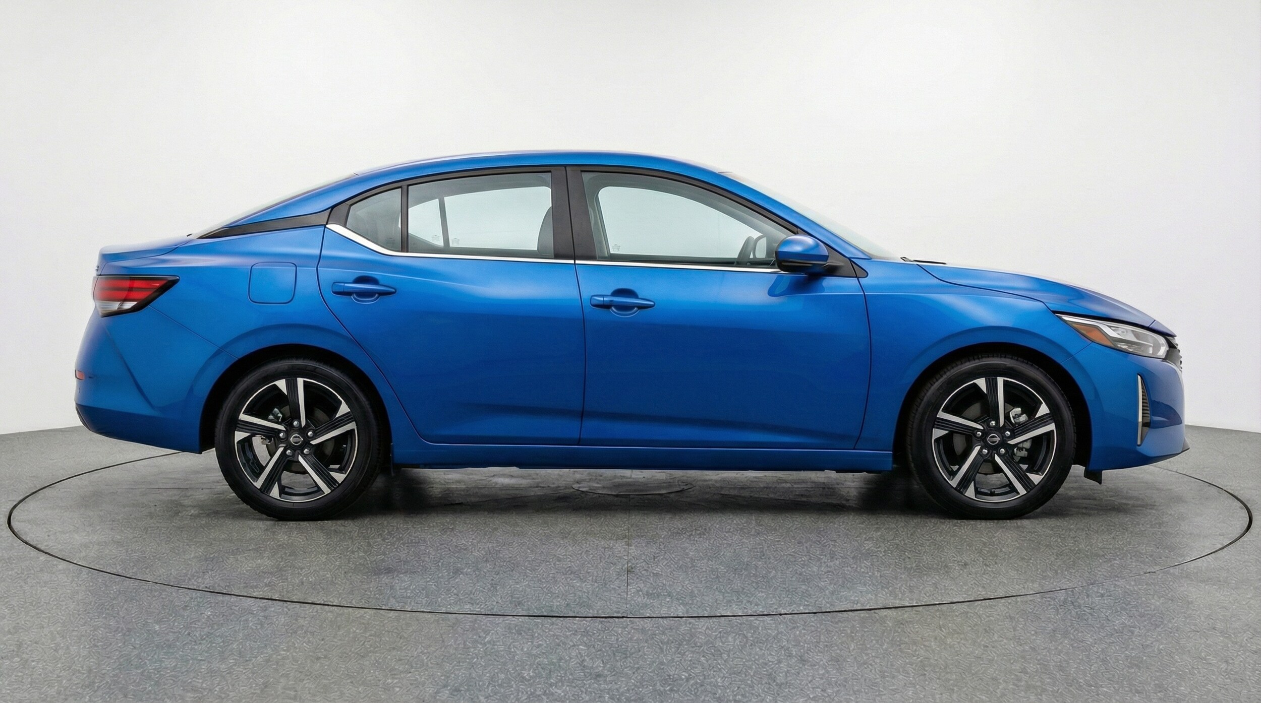 Thumbnail: 2025 Nissan Sentra - 8