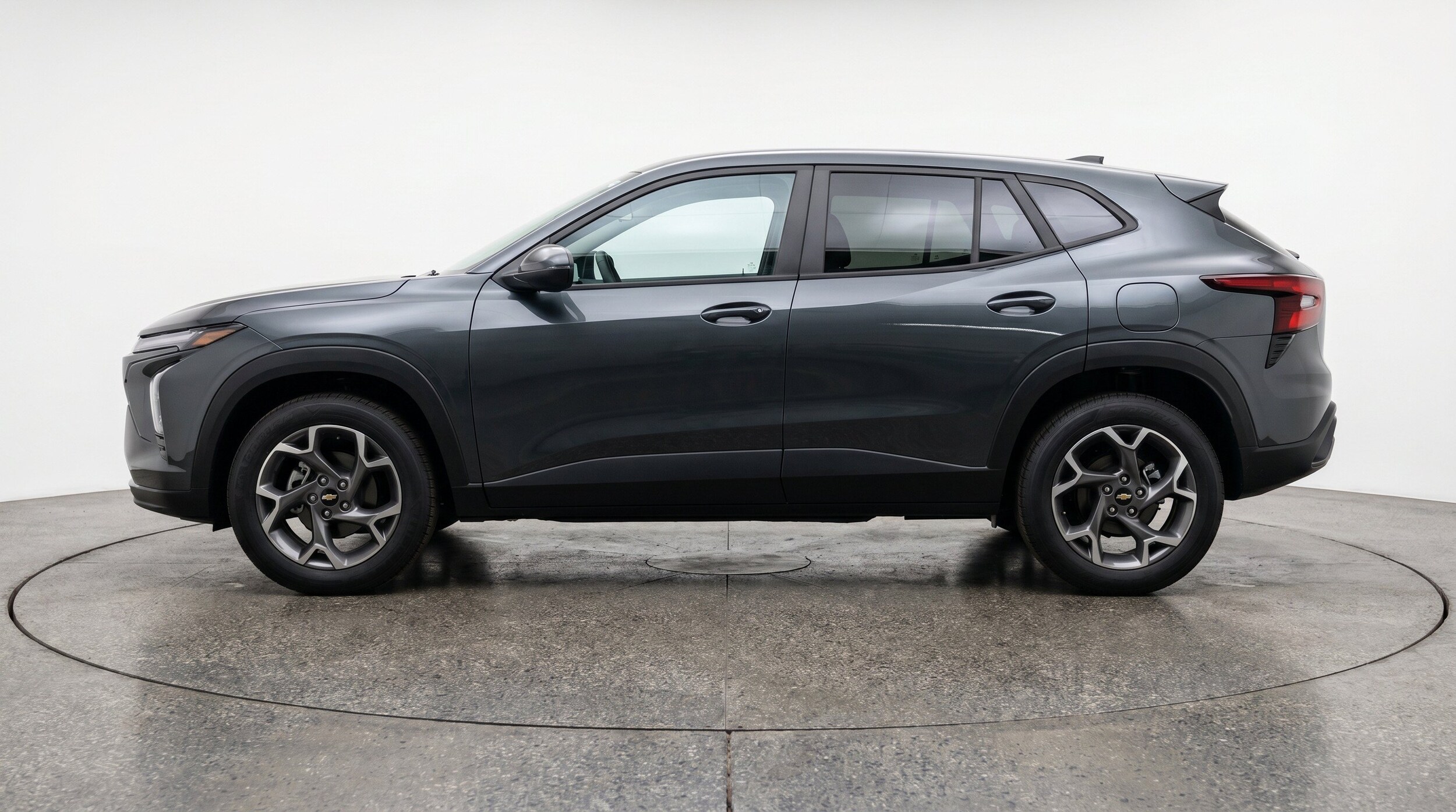 Thumbnail: 2025 Chevrolet Trax - 5