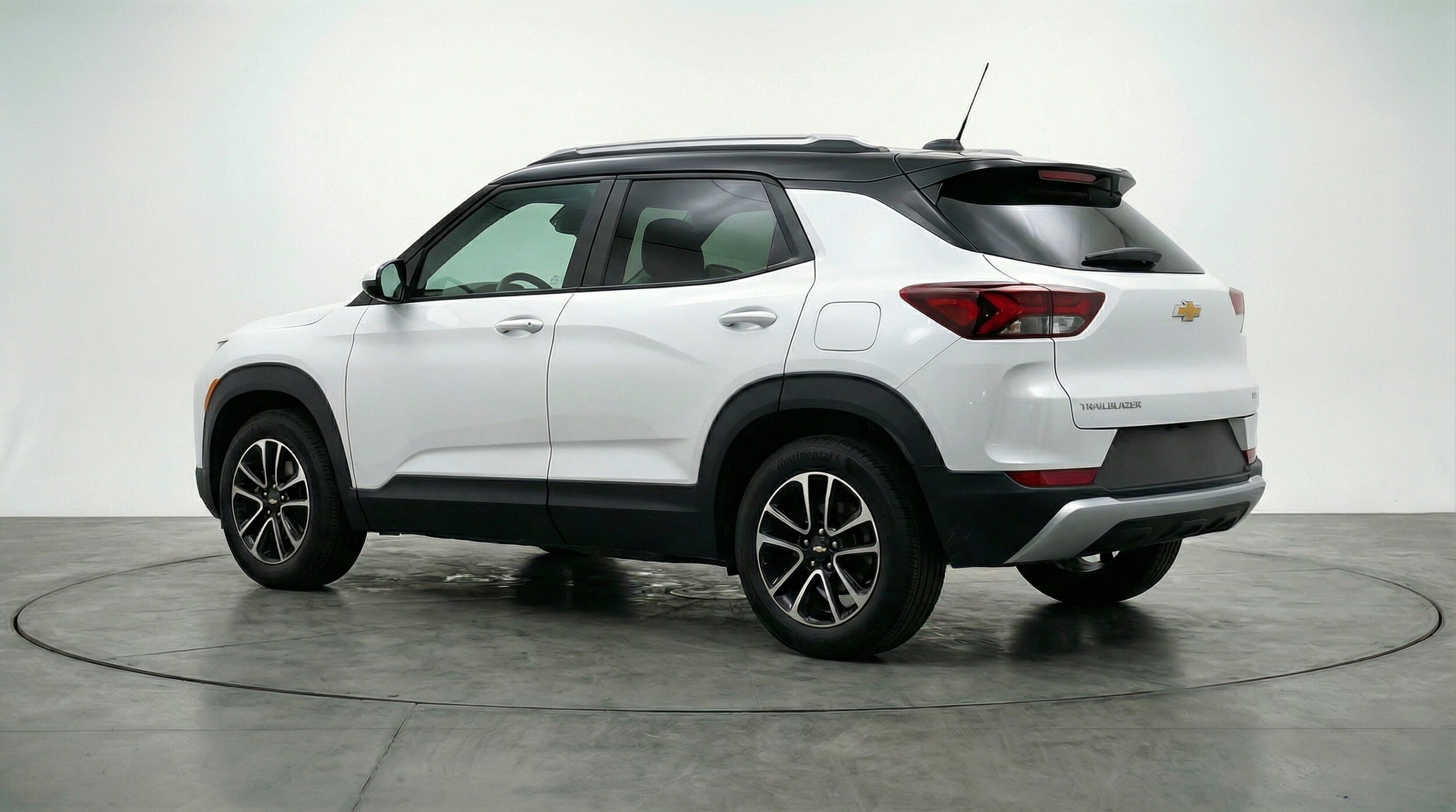 Thumbnail: 2025 Chevrolet TrailBlazer - 5