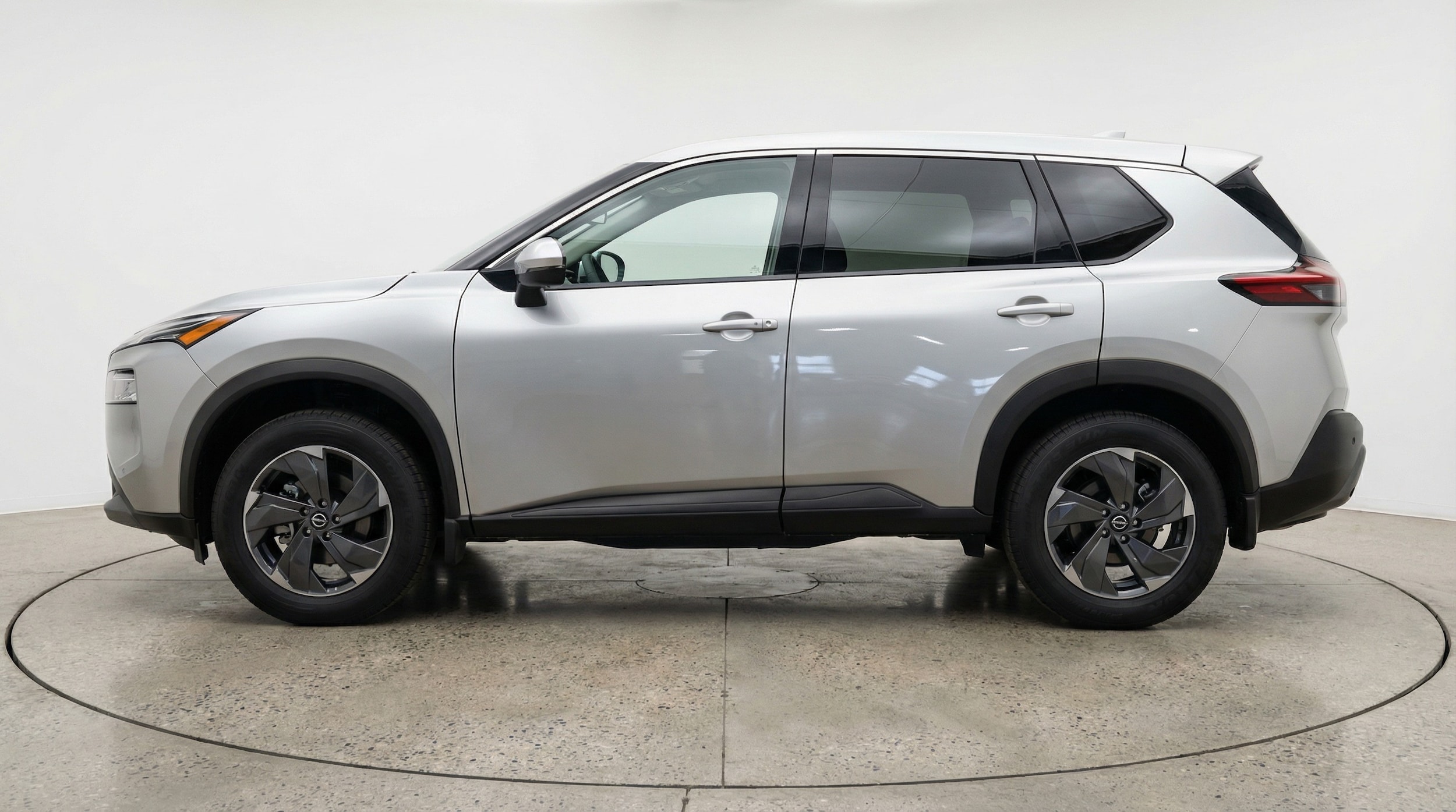 Thumbnail: 2025 Nissan Rogue - 4