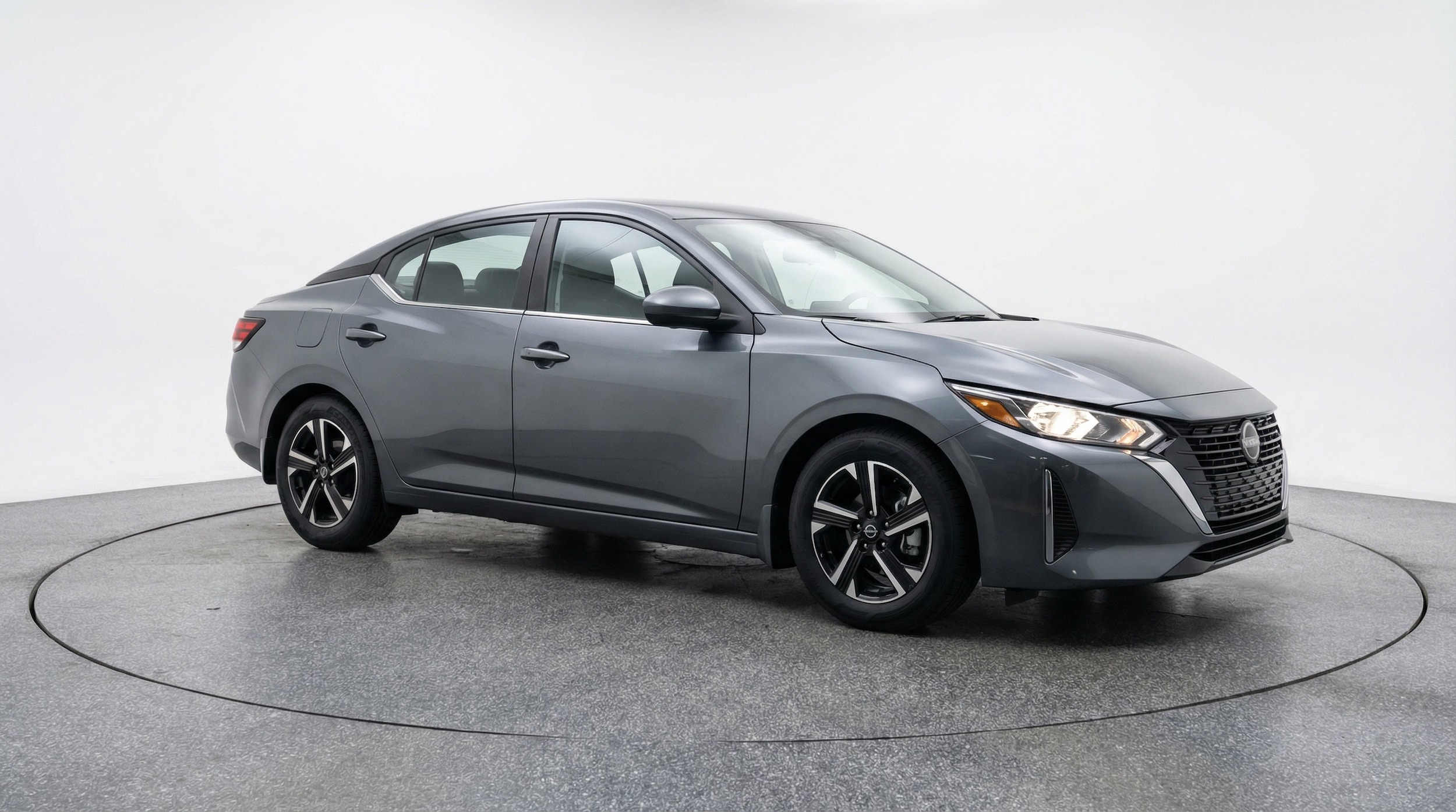 Thumbnail: 2025 Nissan Sentra - 1